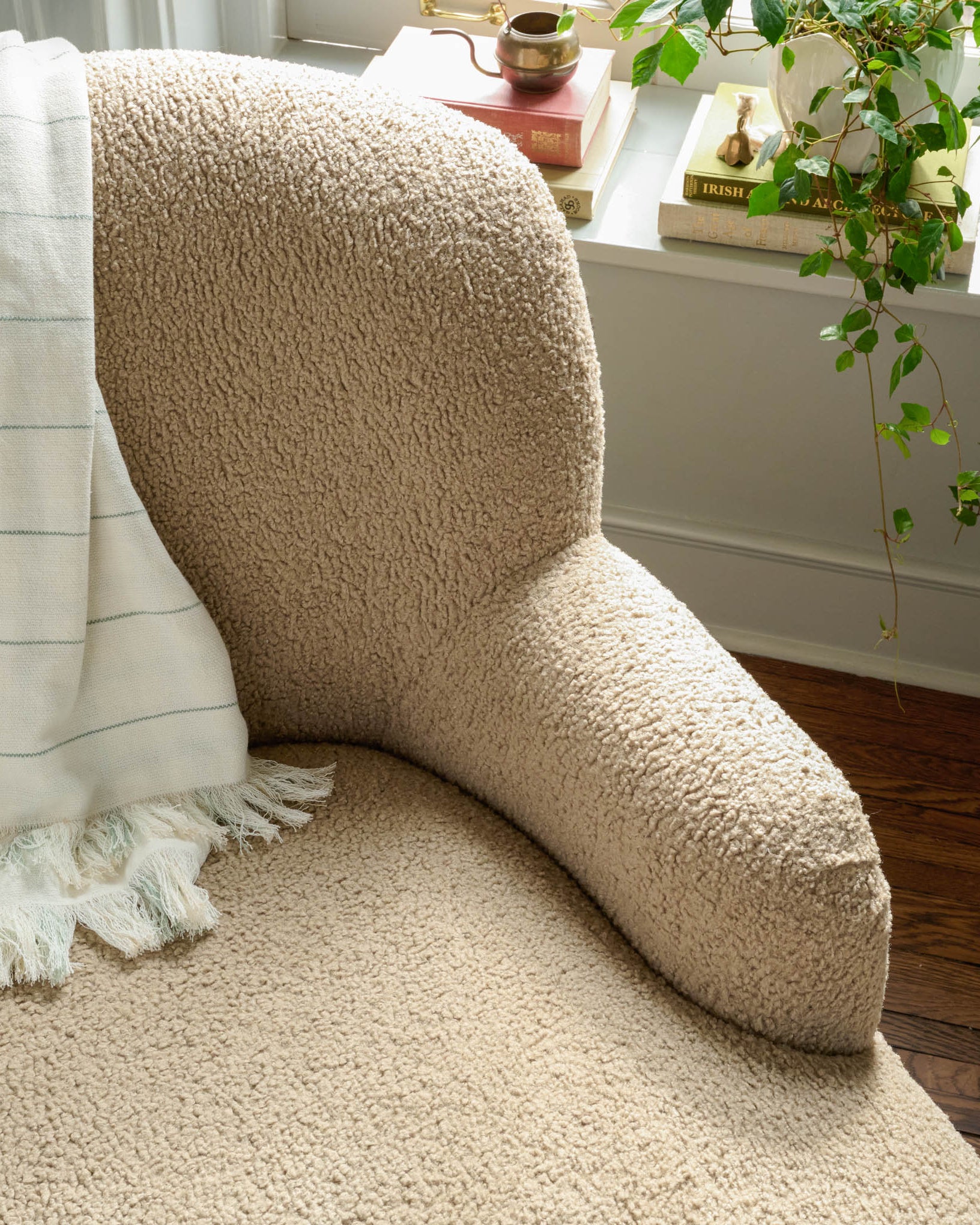 Ruby Swivel Chair - Image 2