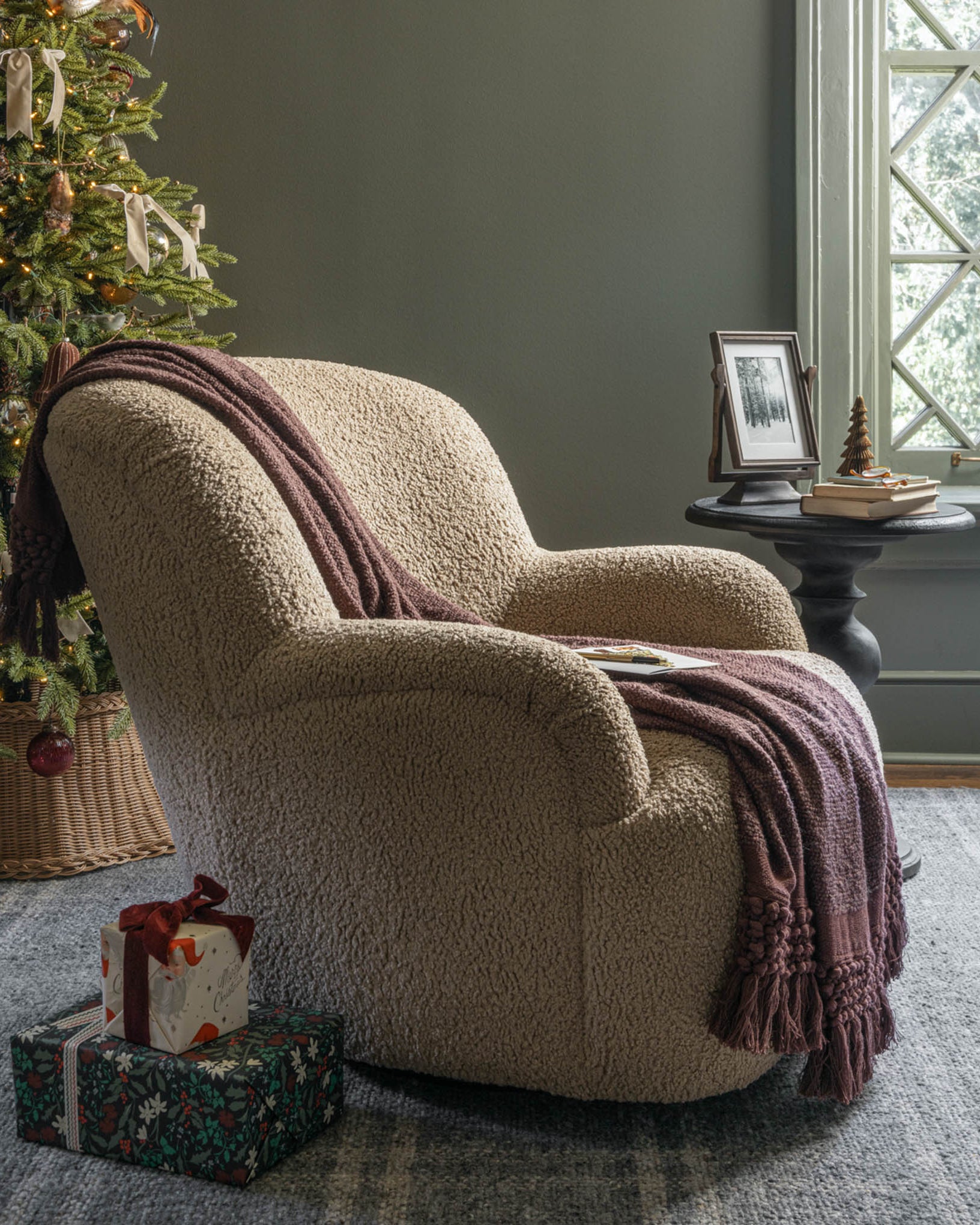 Ruby Swivel Chair - Image 3