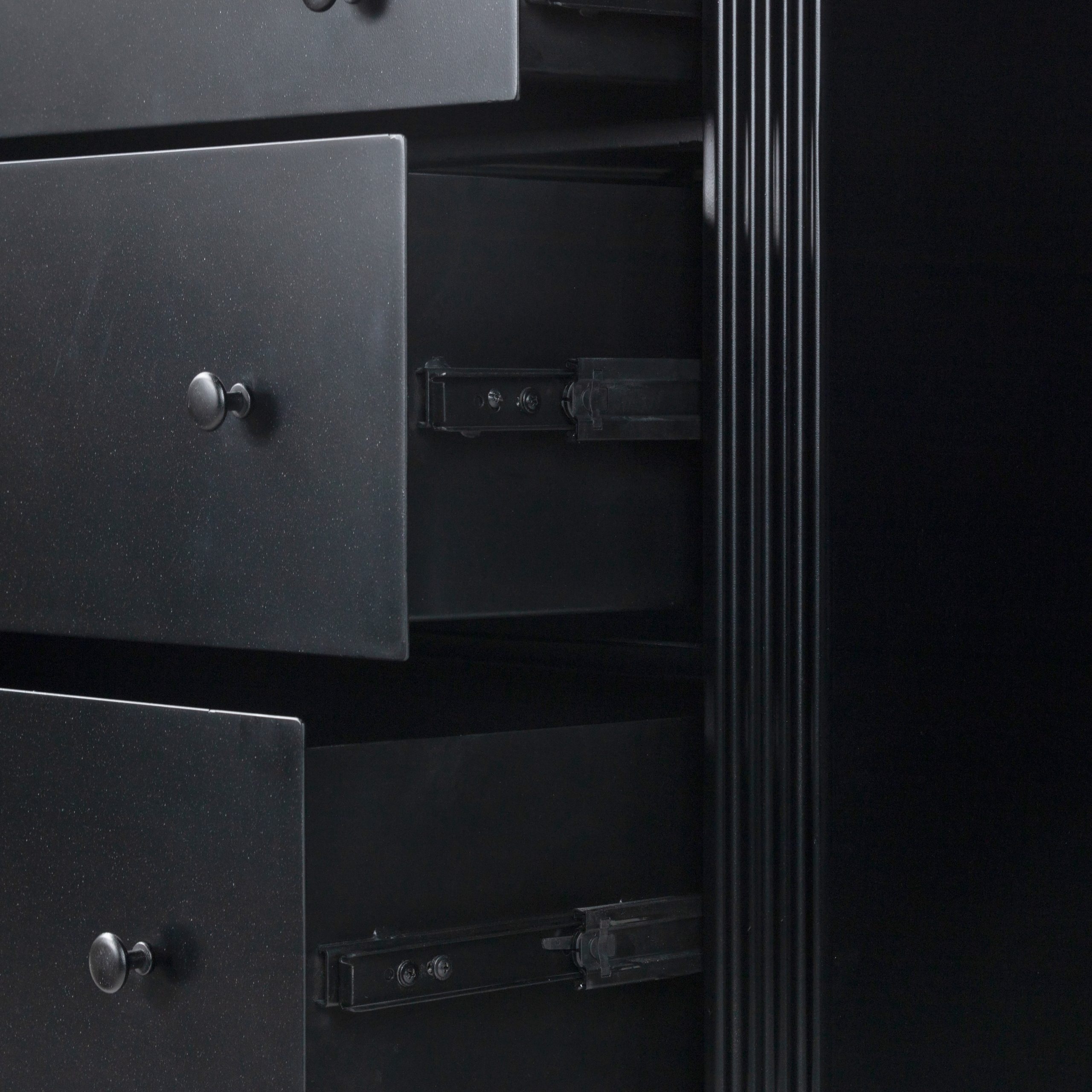 Regan Dresser - Image 7