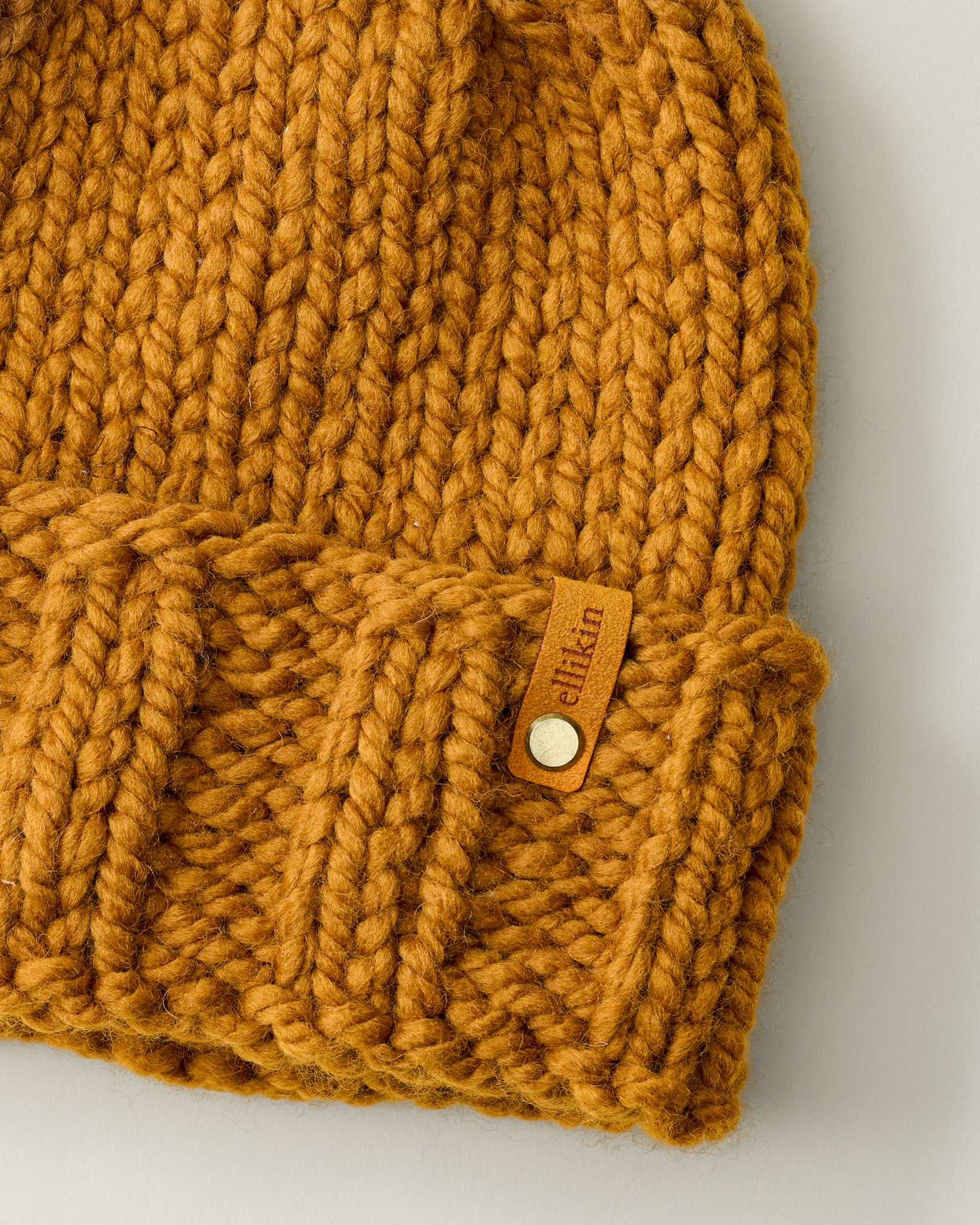 Alpine Trail Beanie Flax - Image 2