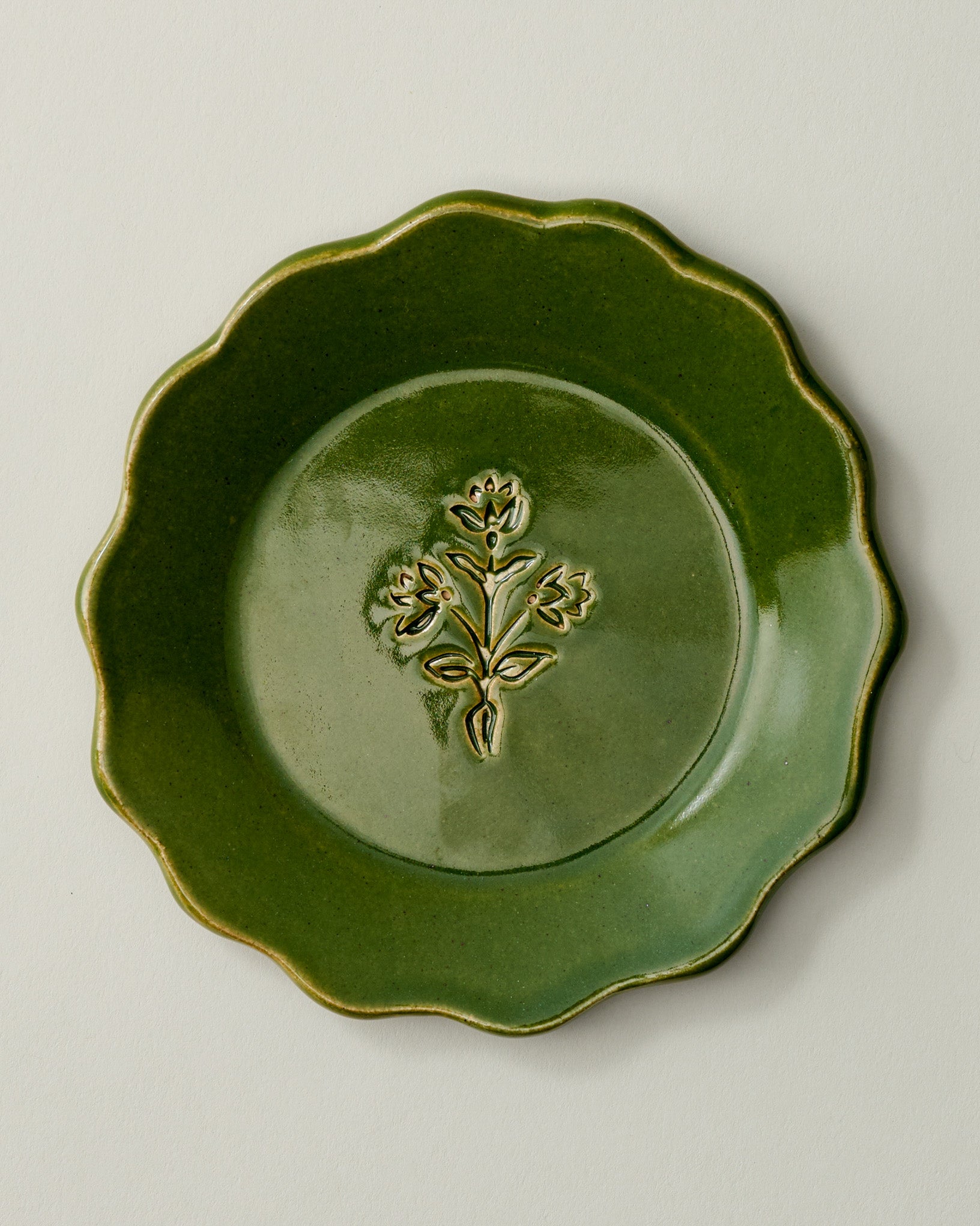 Black Oak Art Green Floral Embossed Trinket Dish - Image 2