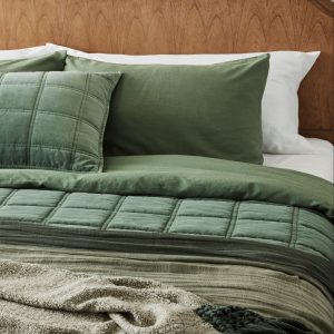 Weekend Velvet Quilt - Dusty Green
