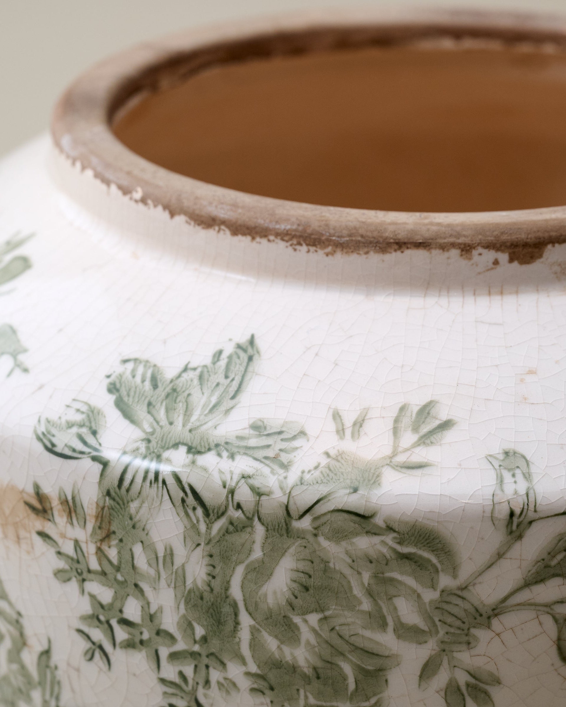 Green and White Distressed Floral Vase - Image 5