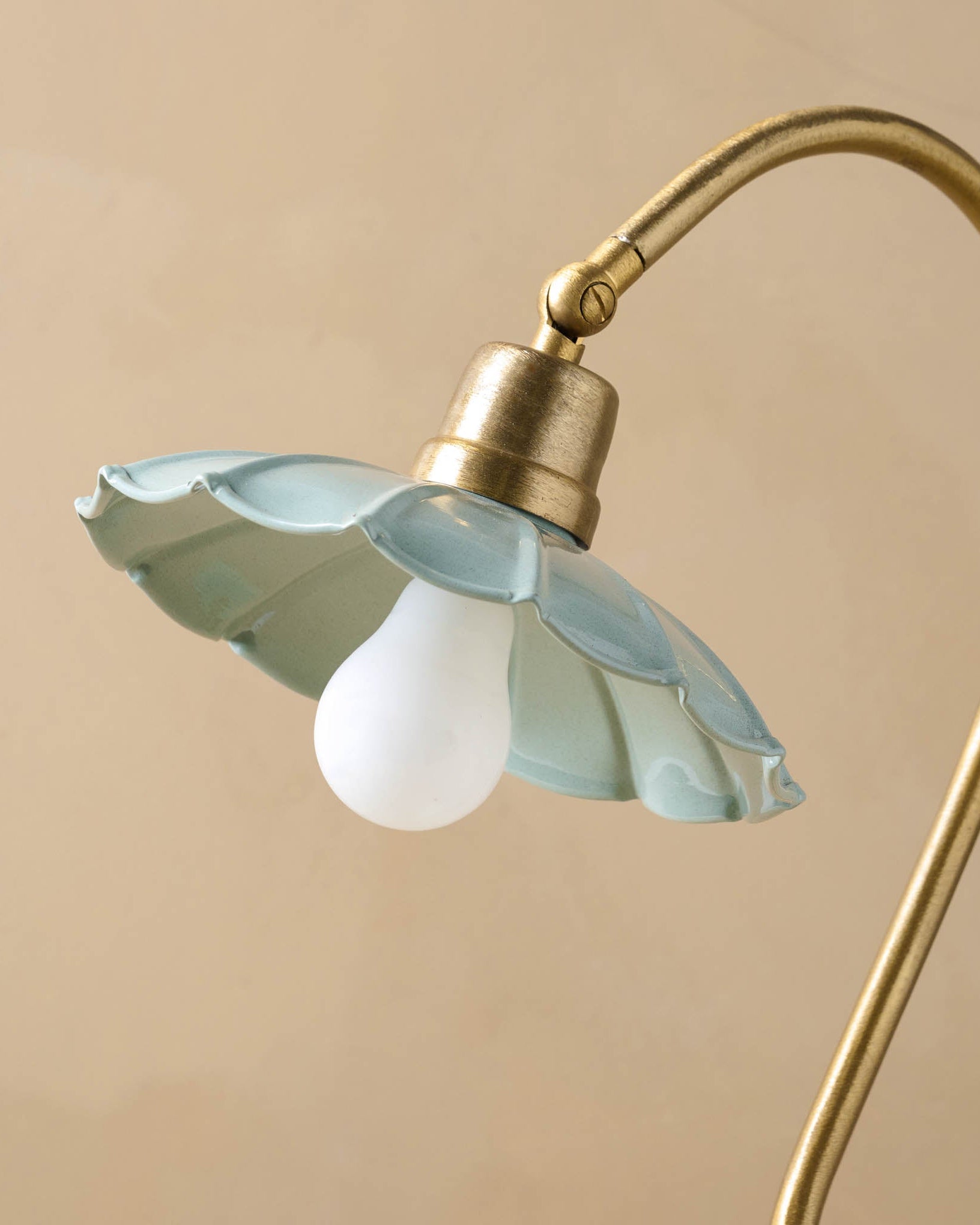 Lulu Enamel Petal Lamp - Image 3
