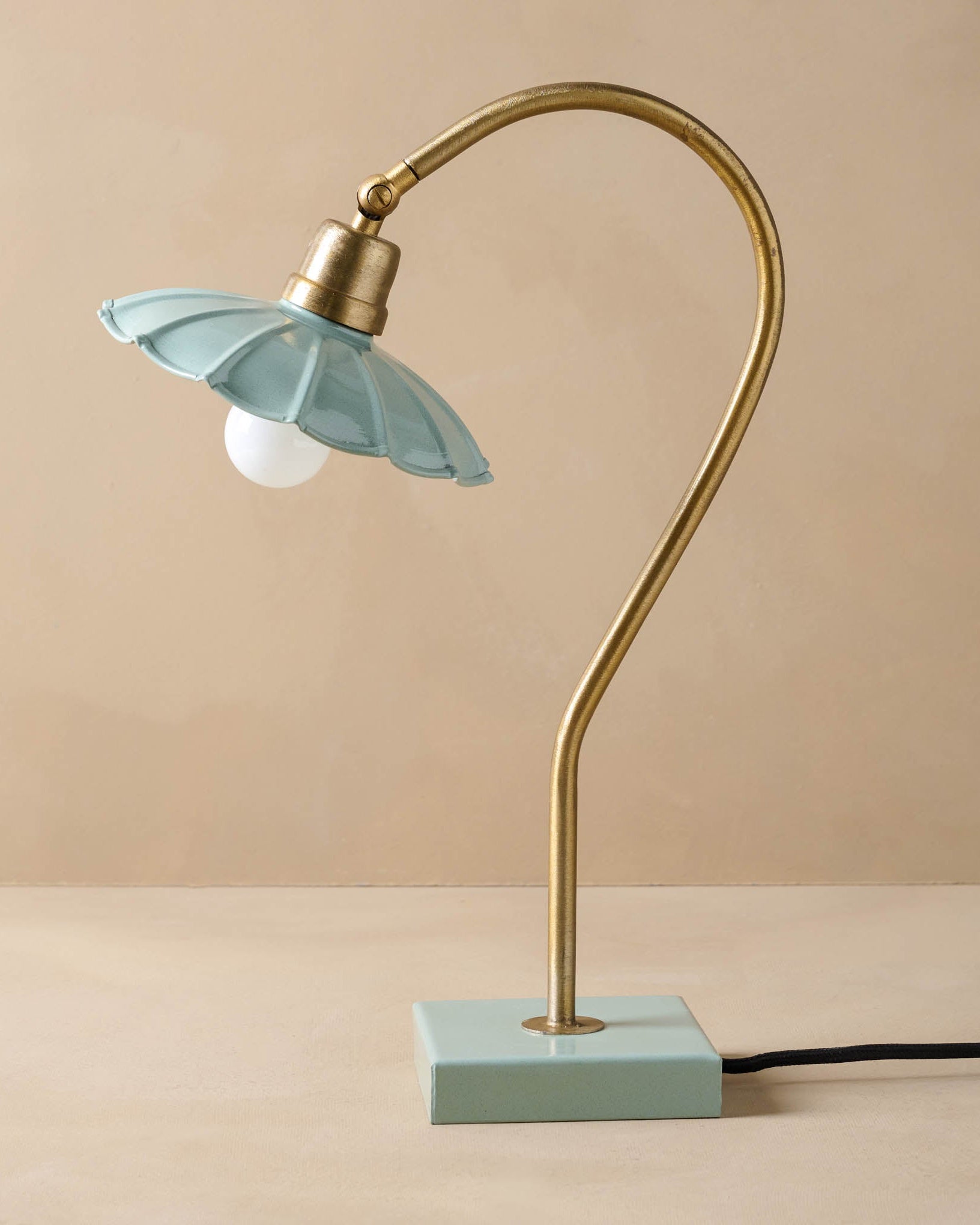 Lulu Enamel Petal Lamp - Image 2