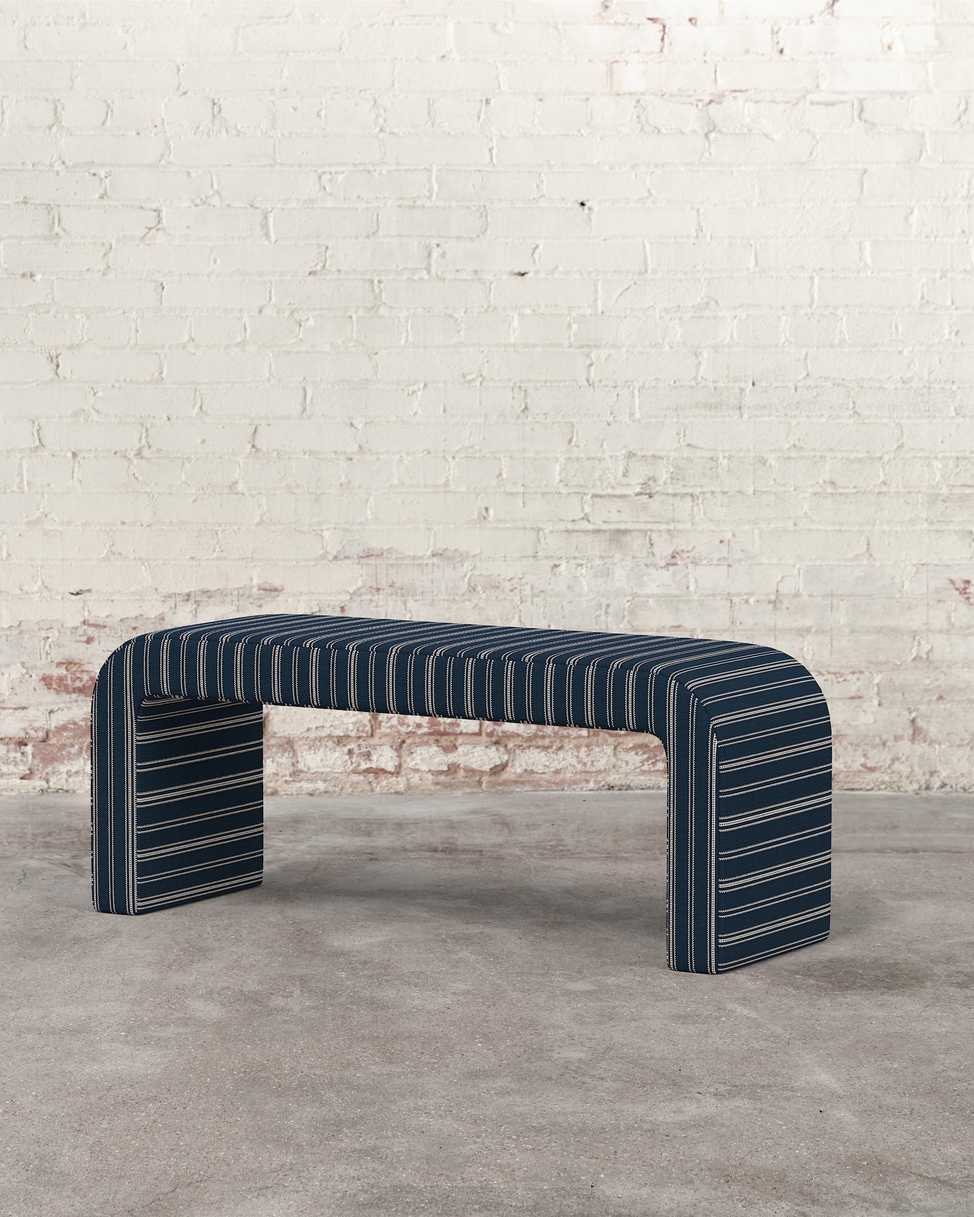 Hugo Bench - Image 12