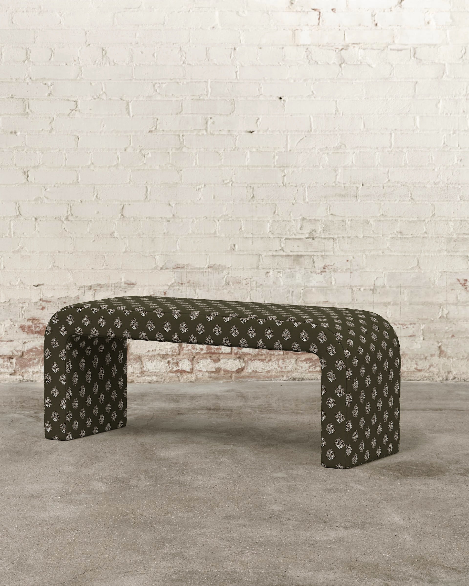 Hugo Bench - Image 25