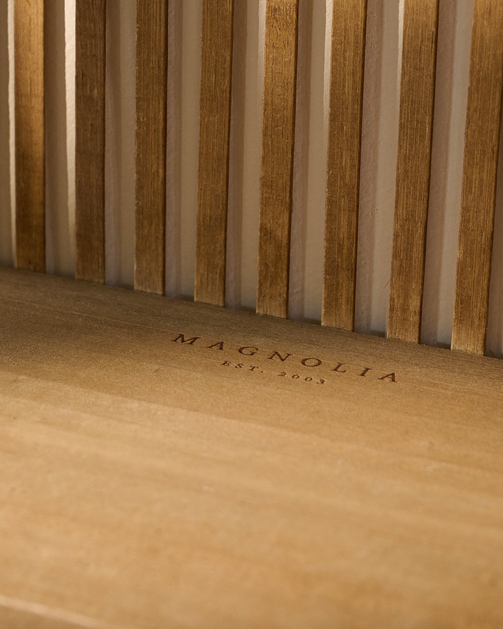 Preston Reeded Wall Shelf - Image 4