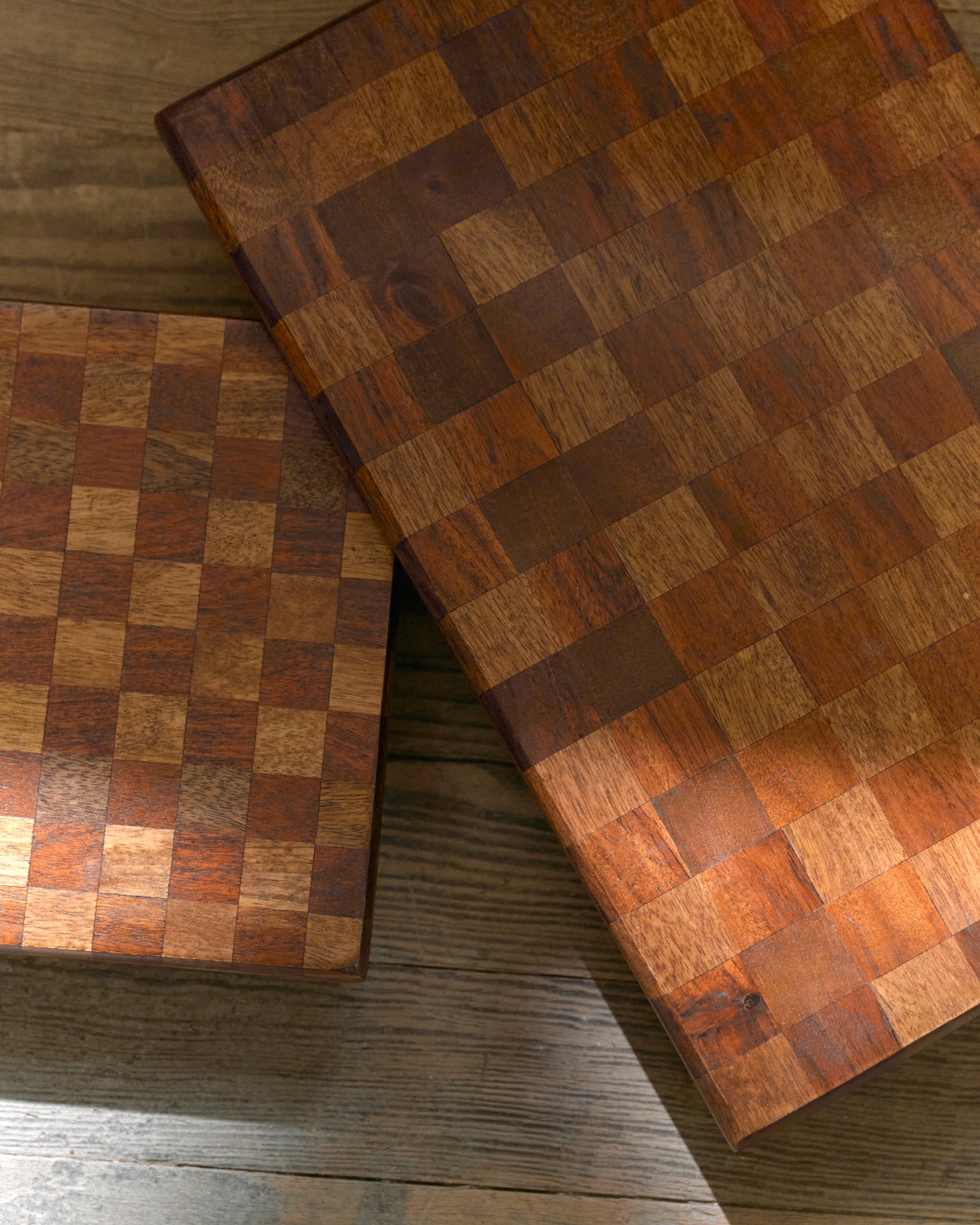 Checkered Wood Riser - Image 2