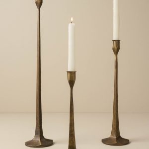 Antique Brass Gatecrest