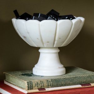 Marble Scalloped Accent Bowl