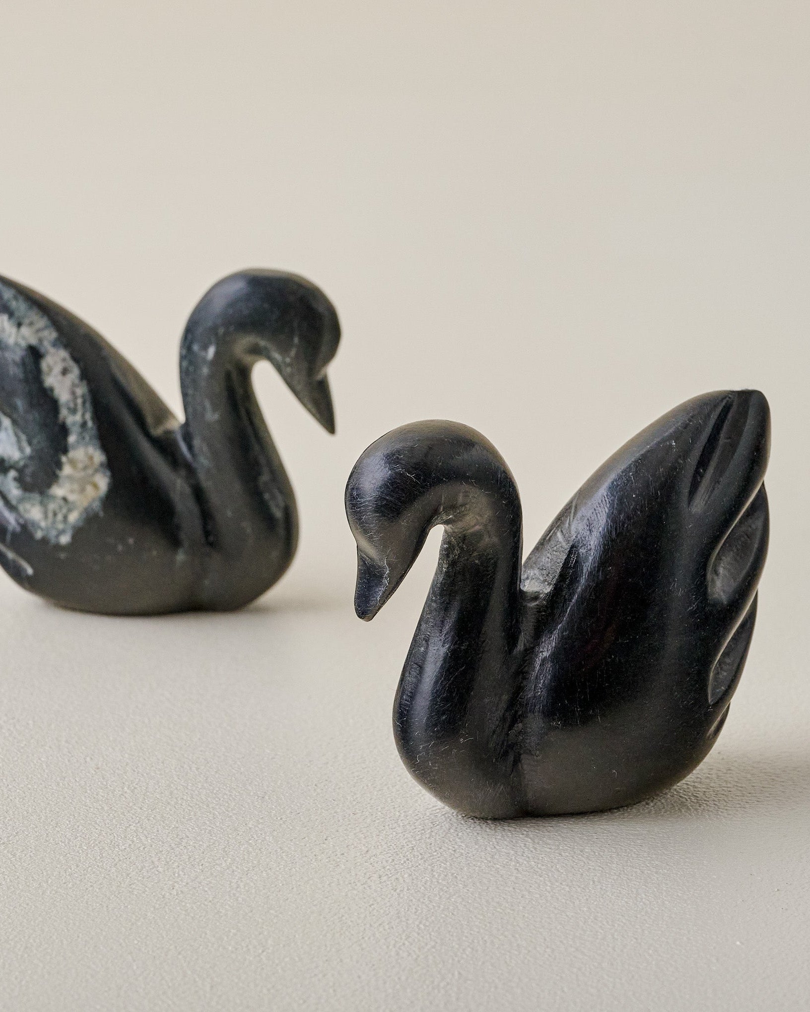 Decorative Marble Swan - Image 3