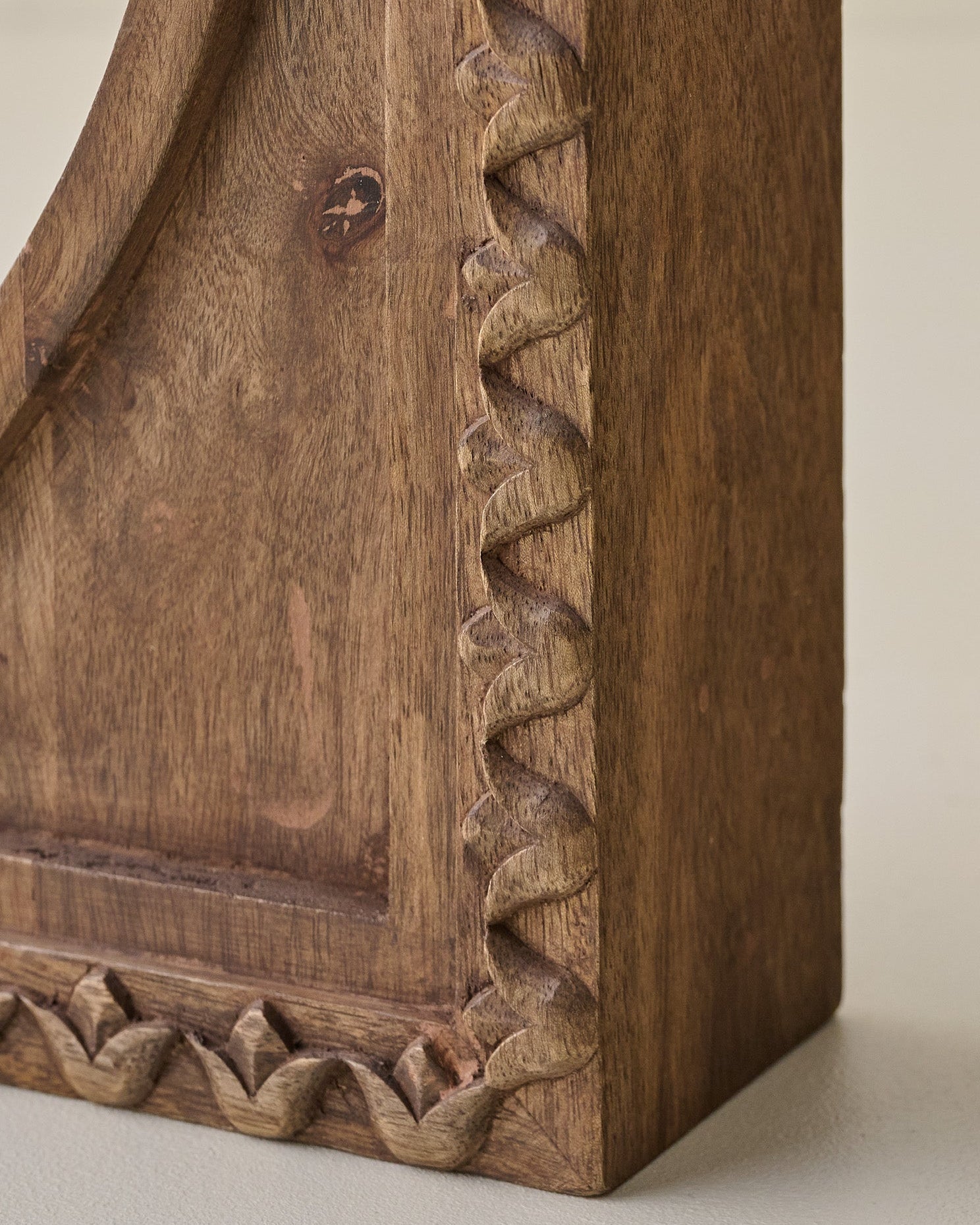 Warren Hand Carved Wood Bookends - Image 3