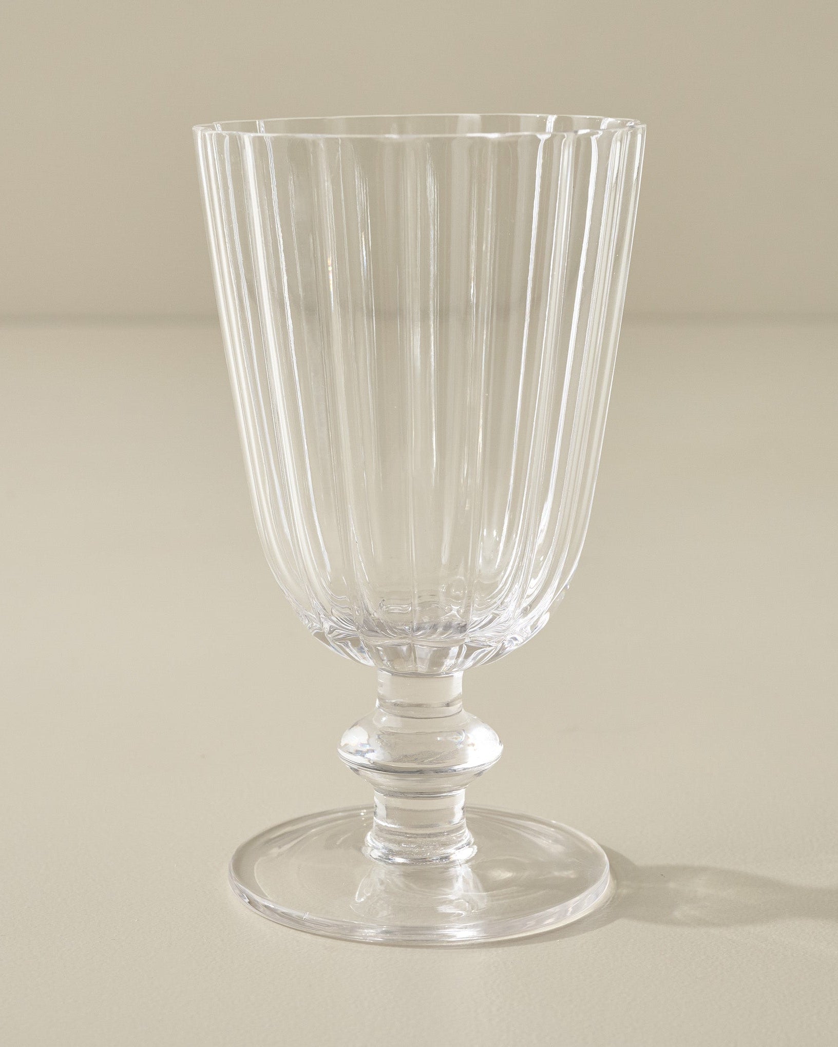 Scalloped Rim Glass Tumbler - Image 4