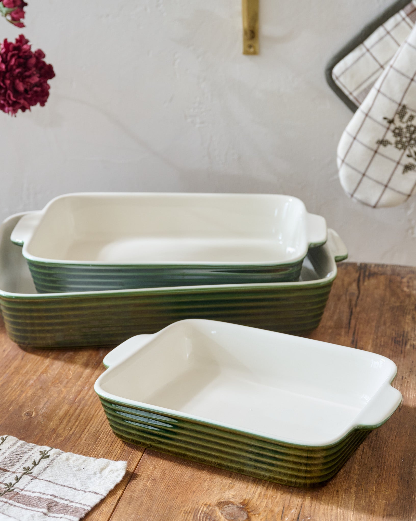 The Cottage Collection Forest Green Baking Dish Set of Three - Image 3