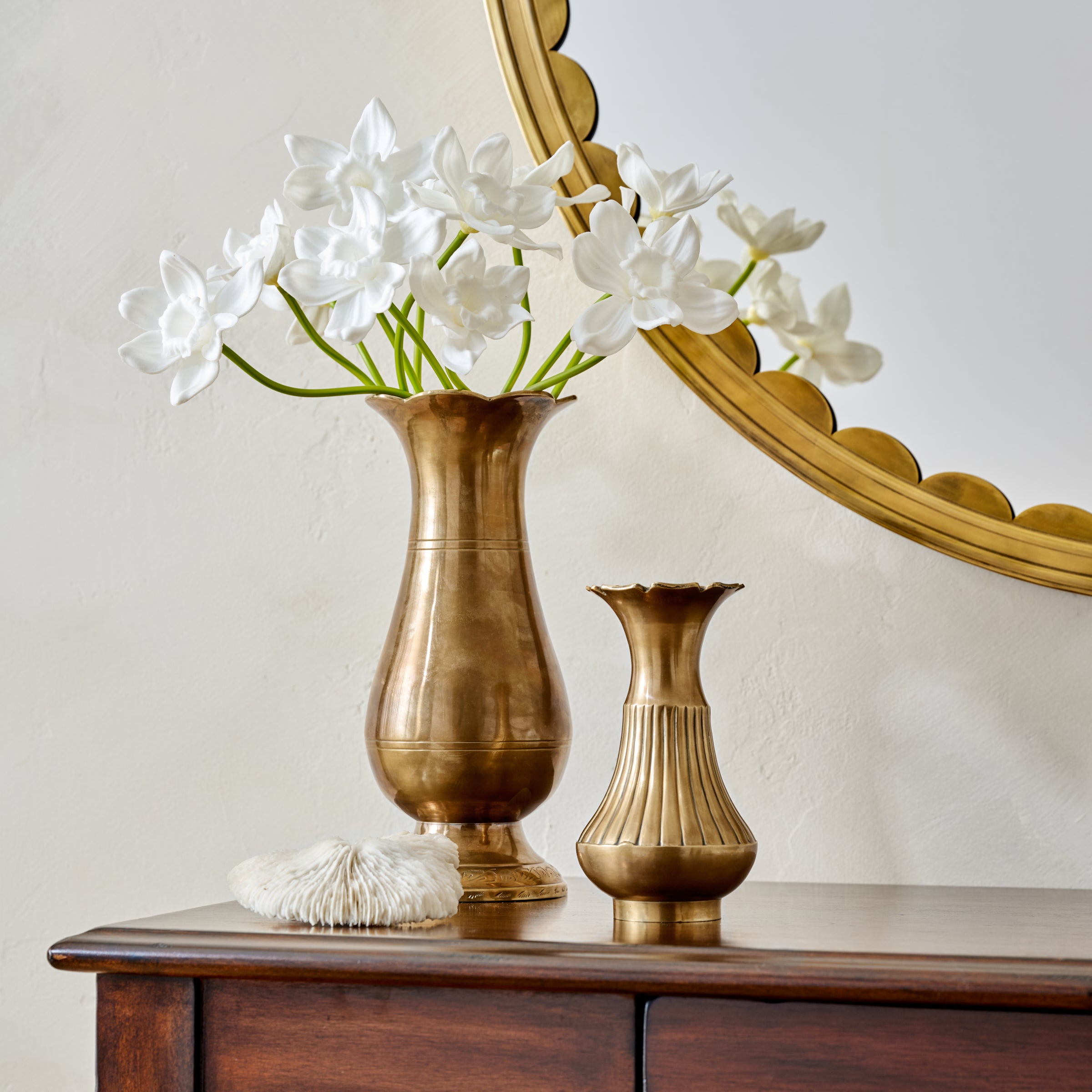 Anna Antiqued Solid Brass Vase - Image 4