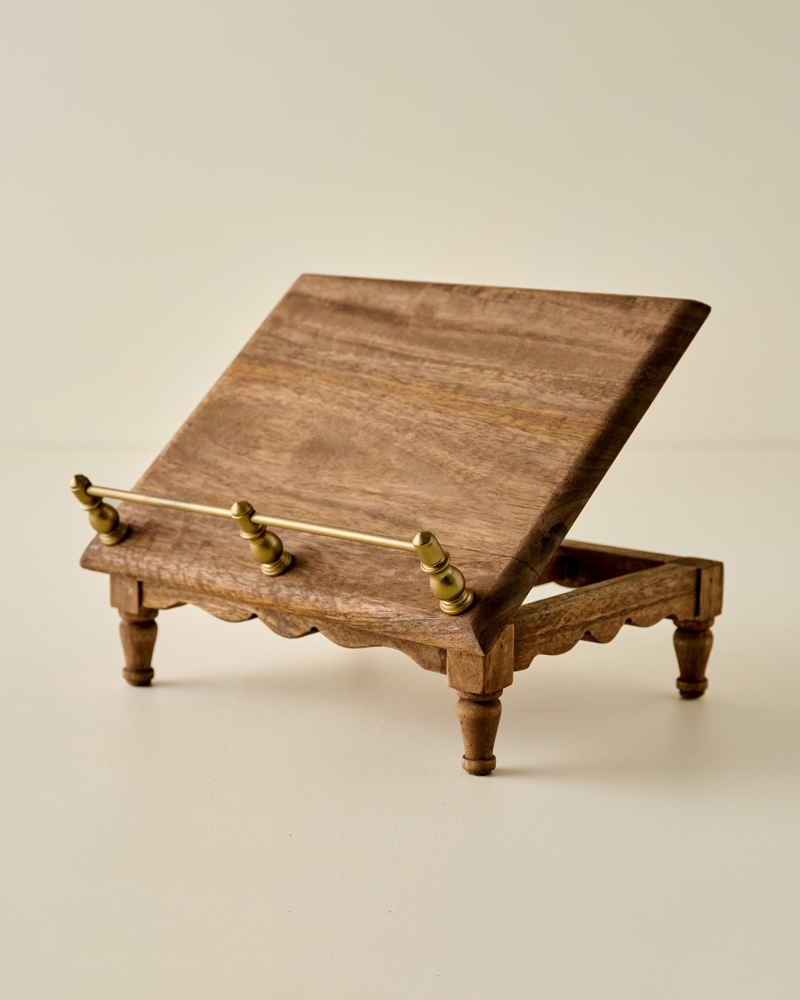 Vintage-Inspired Cookbook Holder + Riser