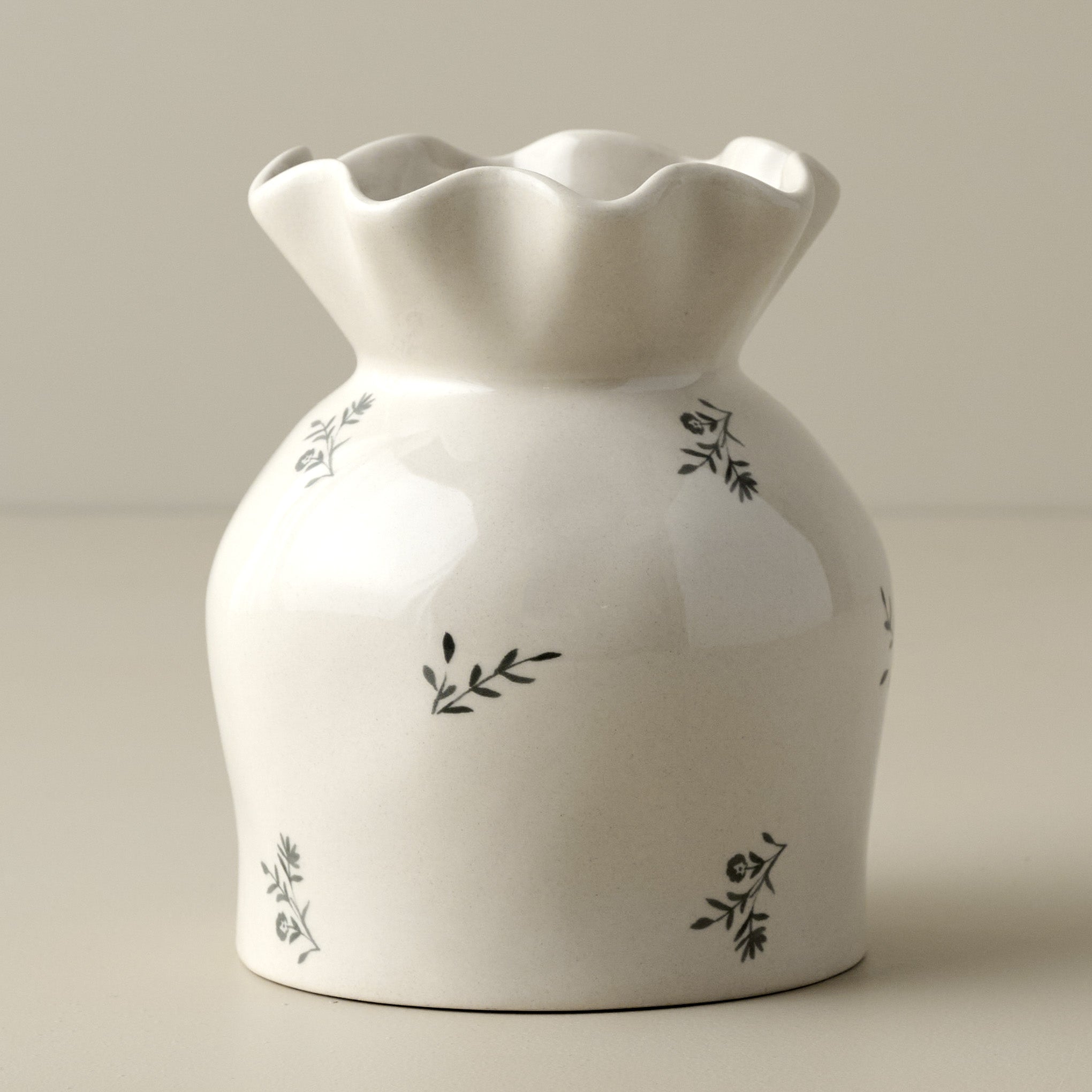 Jane Floral Vase - Image 2