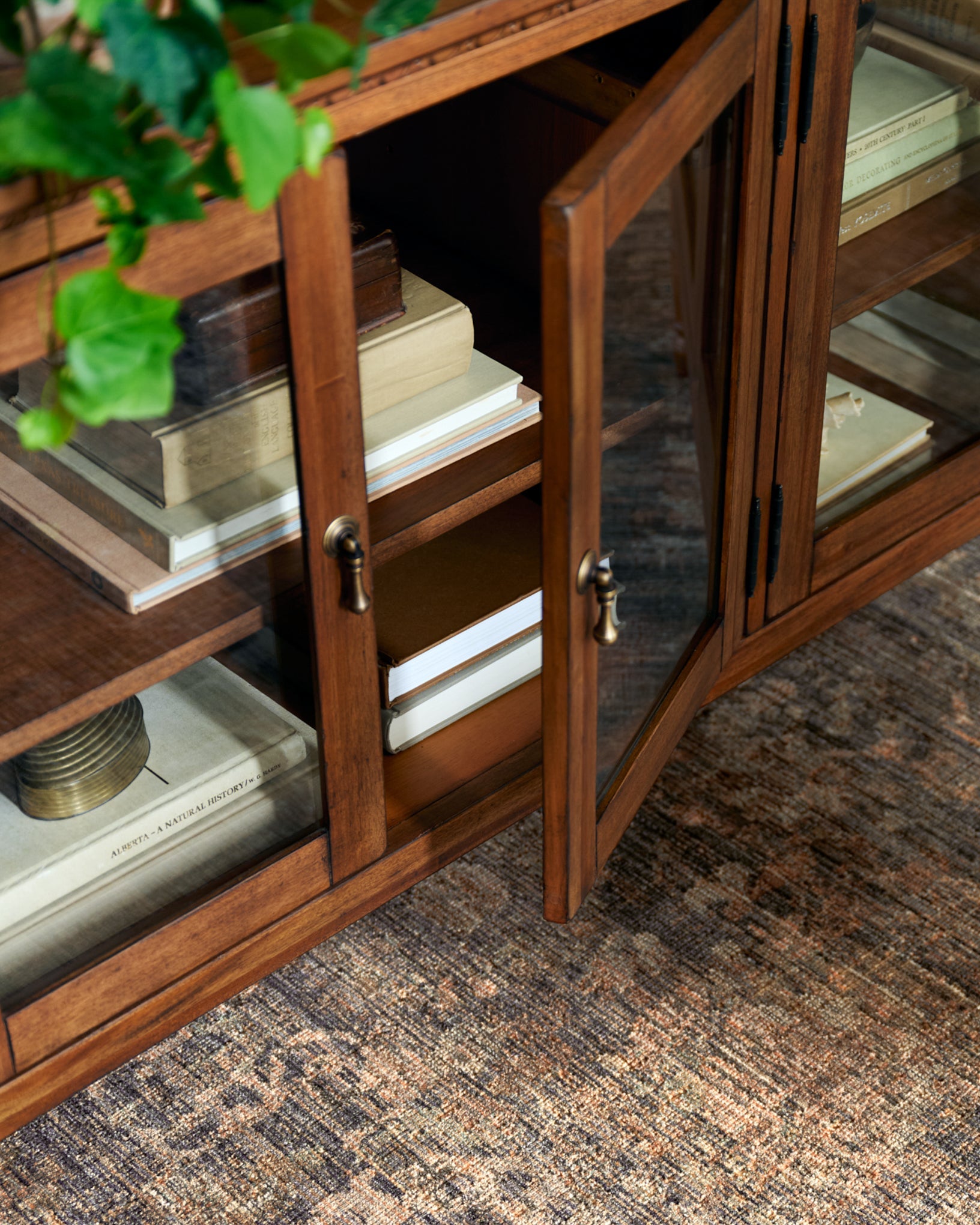 Annette Media Console - Image 4