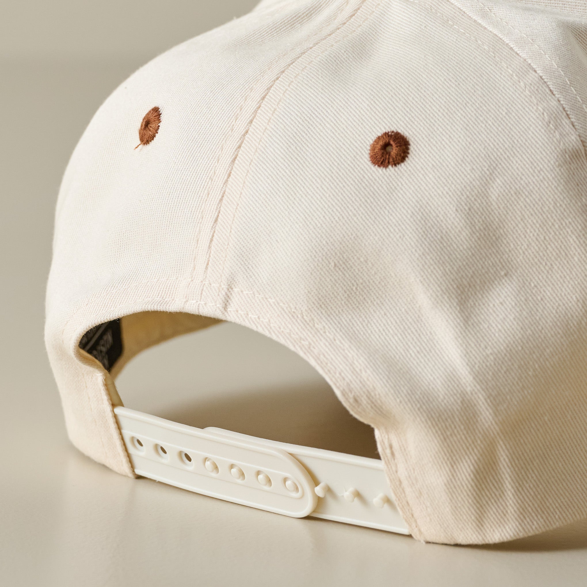 Meet me in Texas Ivory Hat - Image 3