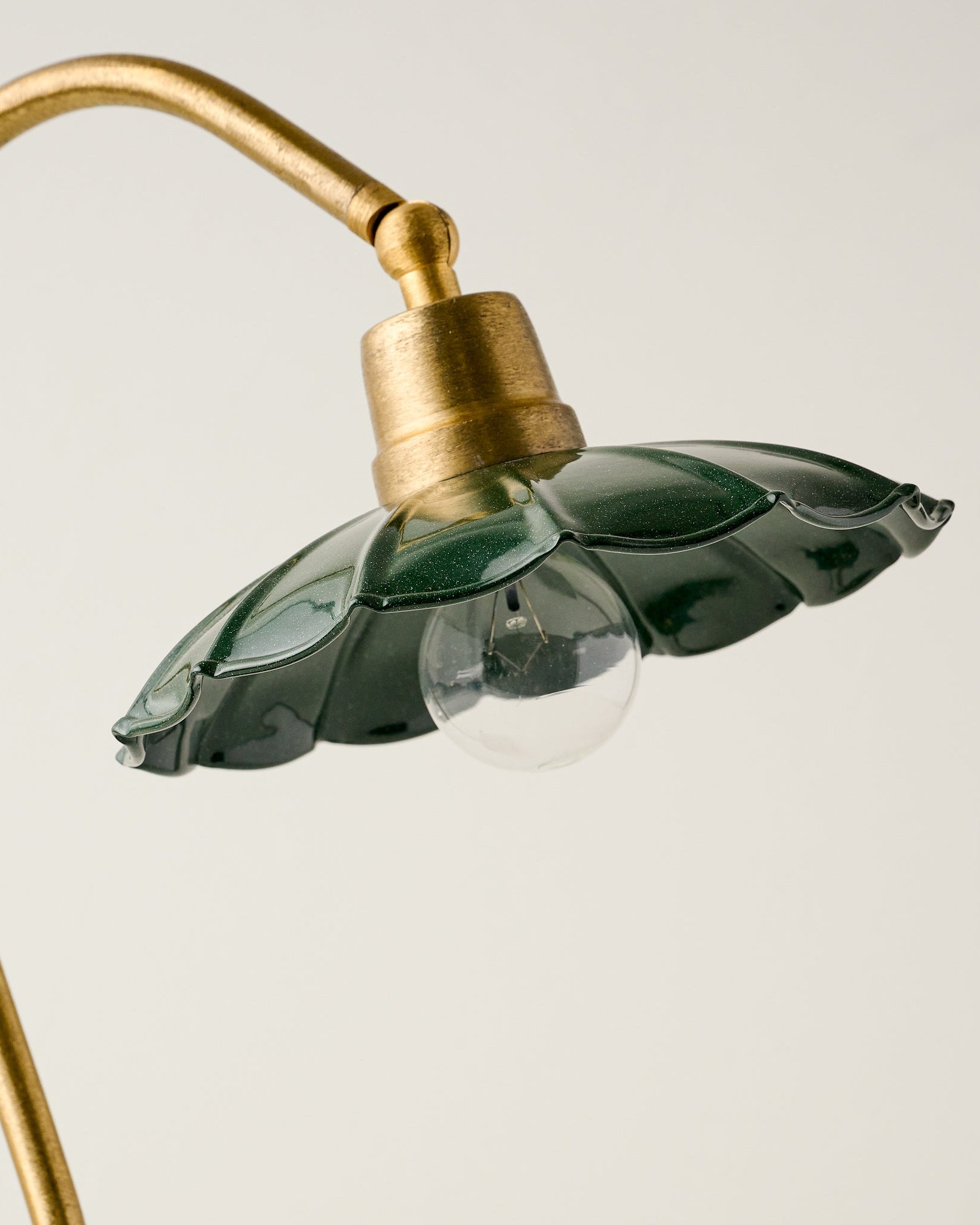 Lulu Enamel Petal Lamp - Image 9