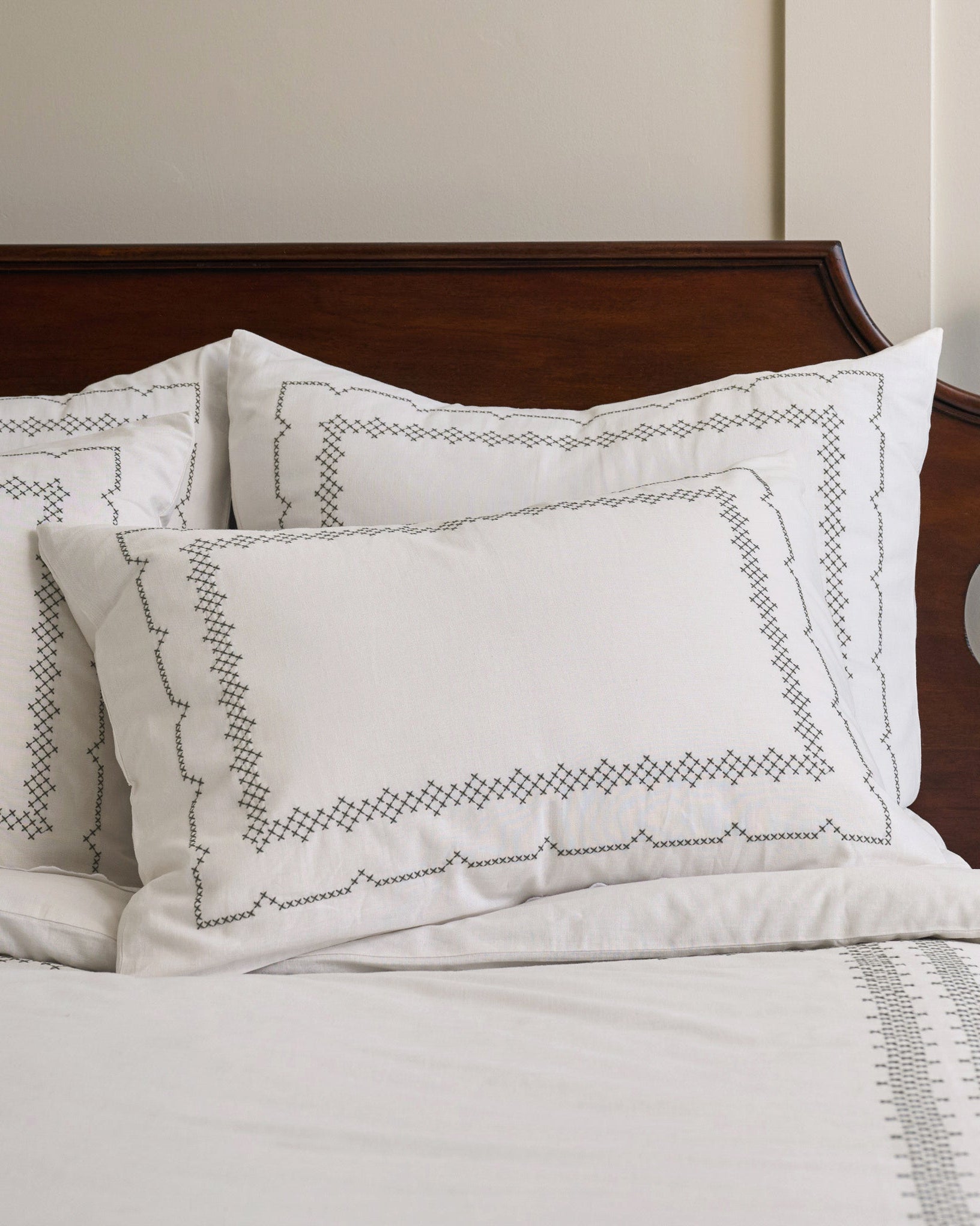 Daphne Green Cross-Stitch Sham - Image 3