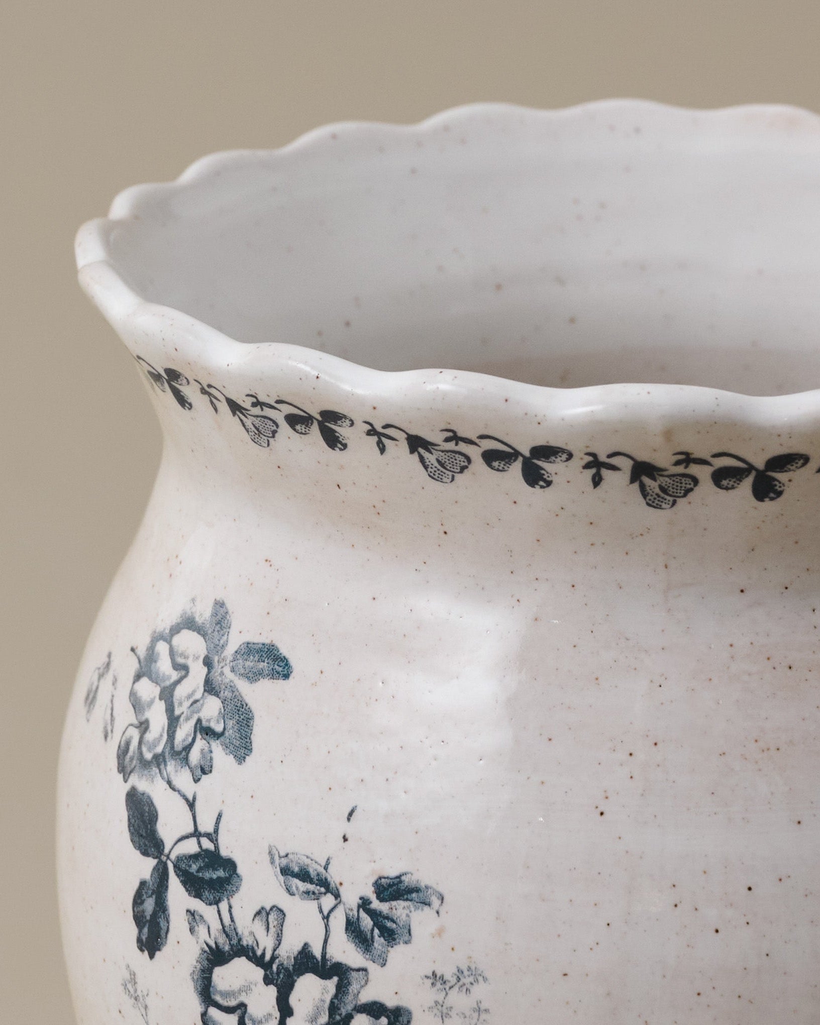 Heirloom Garden Navy Floral Vase - Image 2