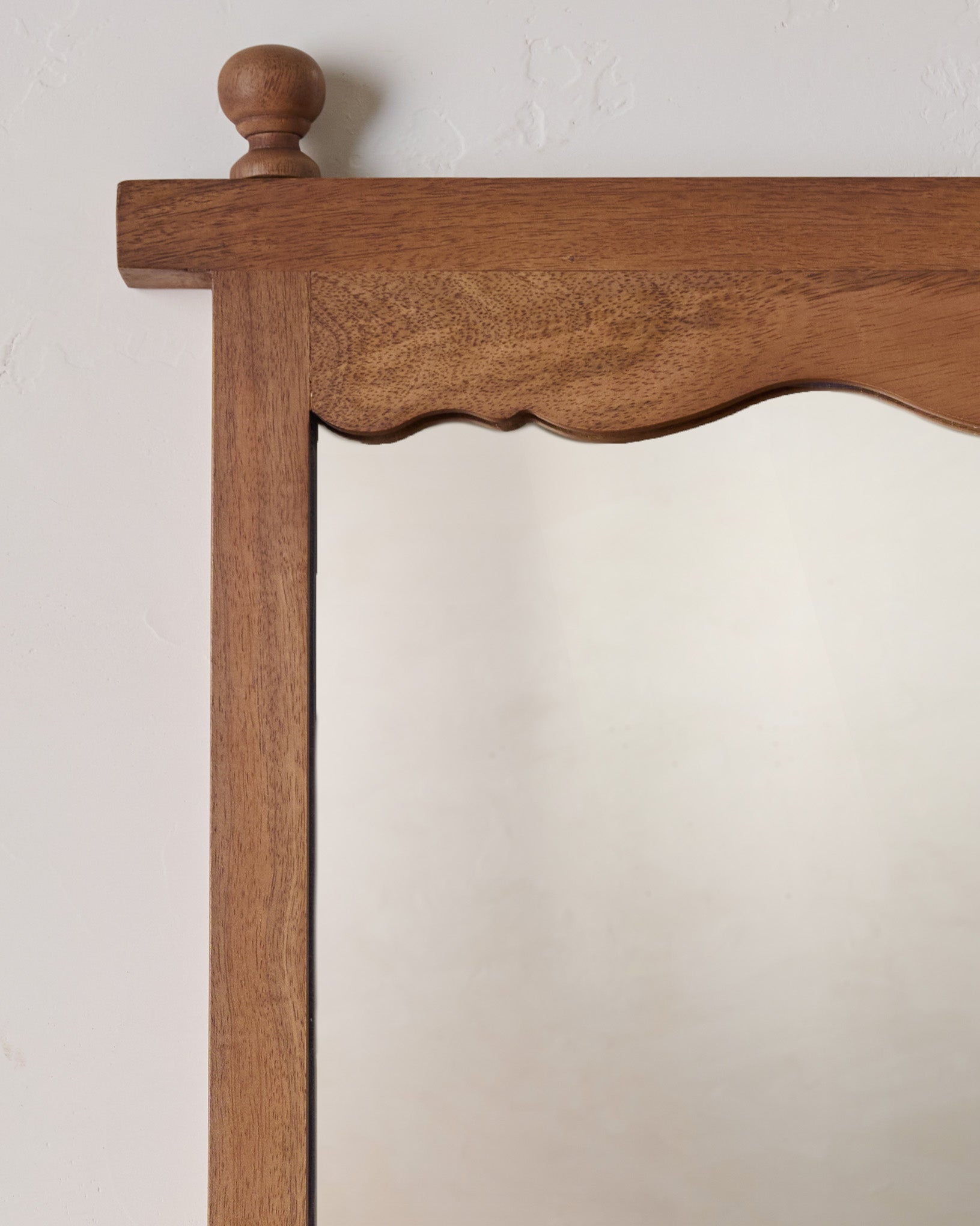 Daphne Mantel Mirror - Image 3