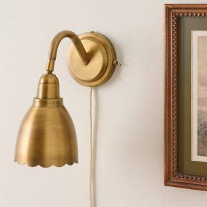 Louise Plug-in Sconce