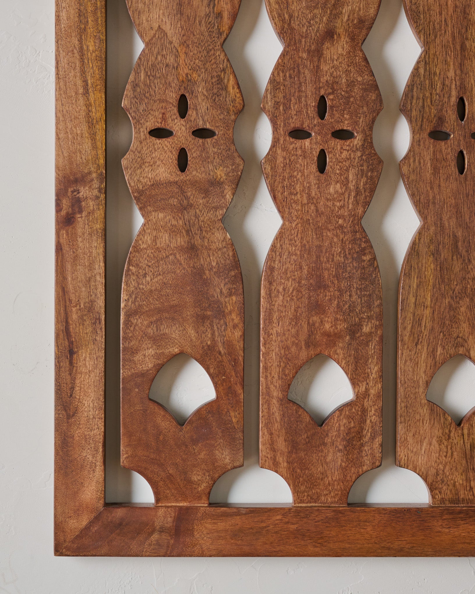 Swiss Chalet Wall Pane - Image 4