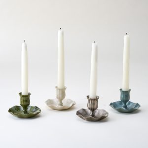 Ruffle Taper Holder