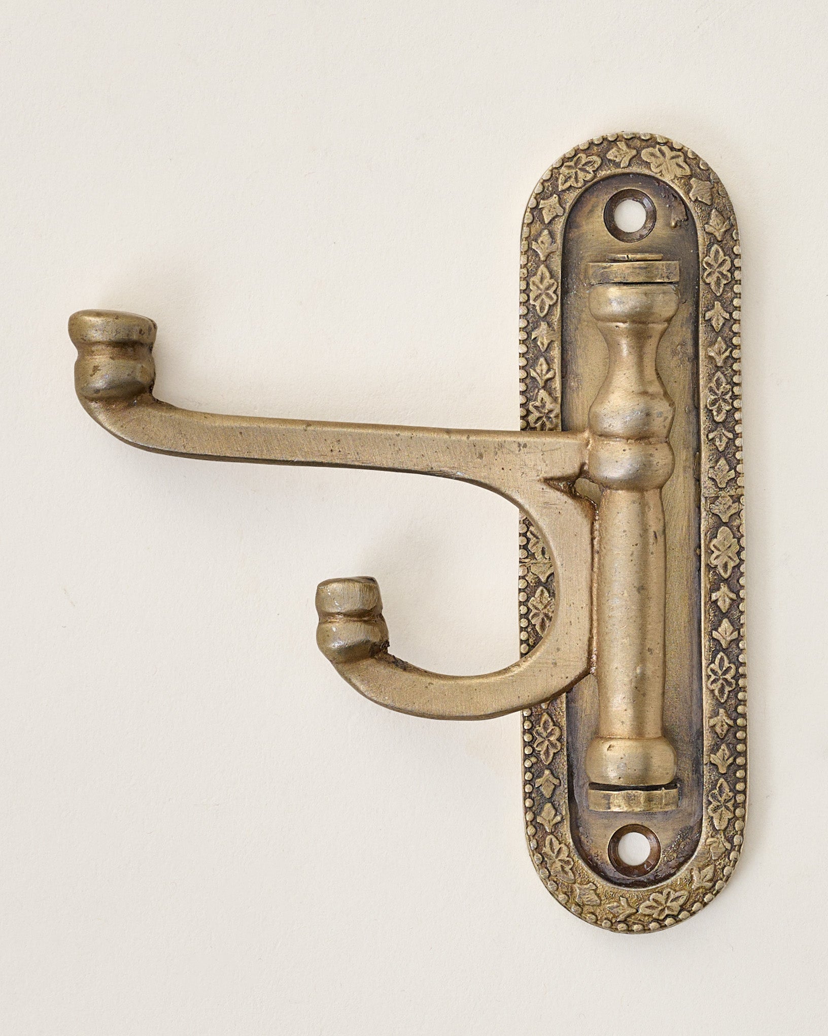 Vienna Swivel Single Hook - Image 2