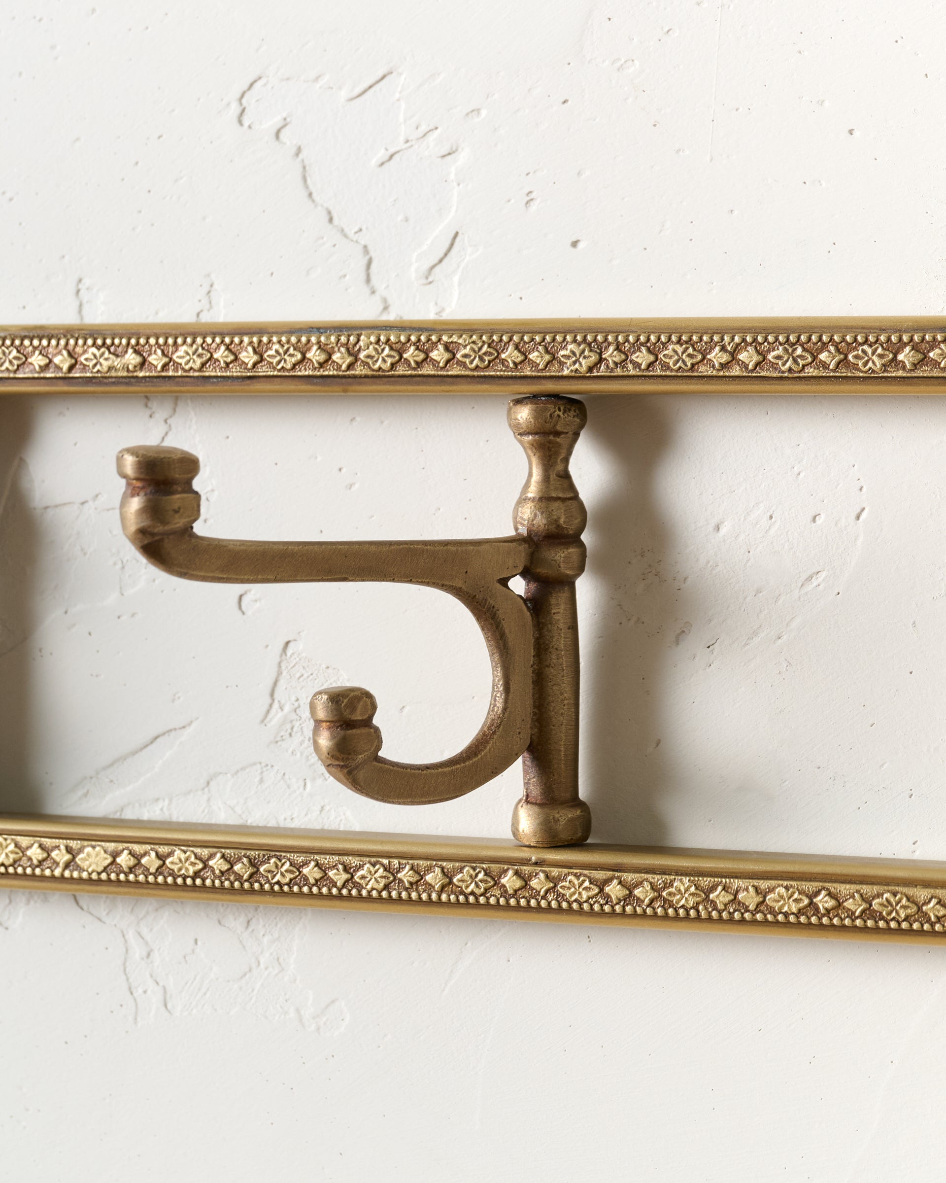 Vienna Swivel Hook Rack - Image 3