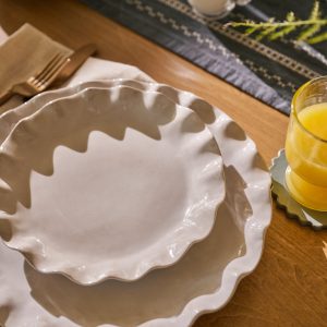 Cream Organic Ruffle Edge Plate