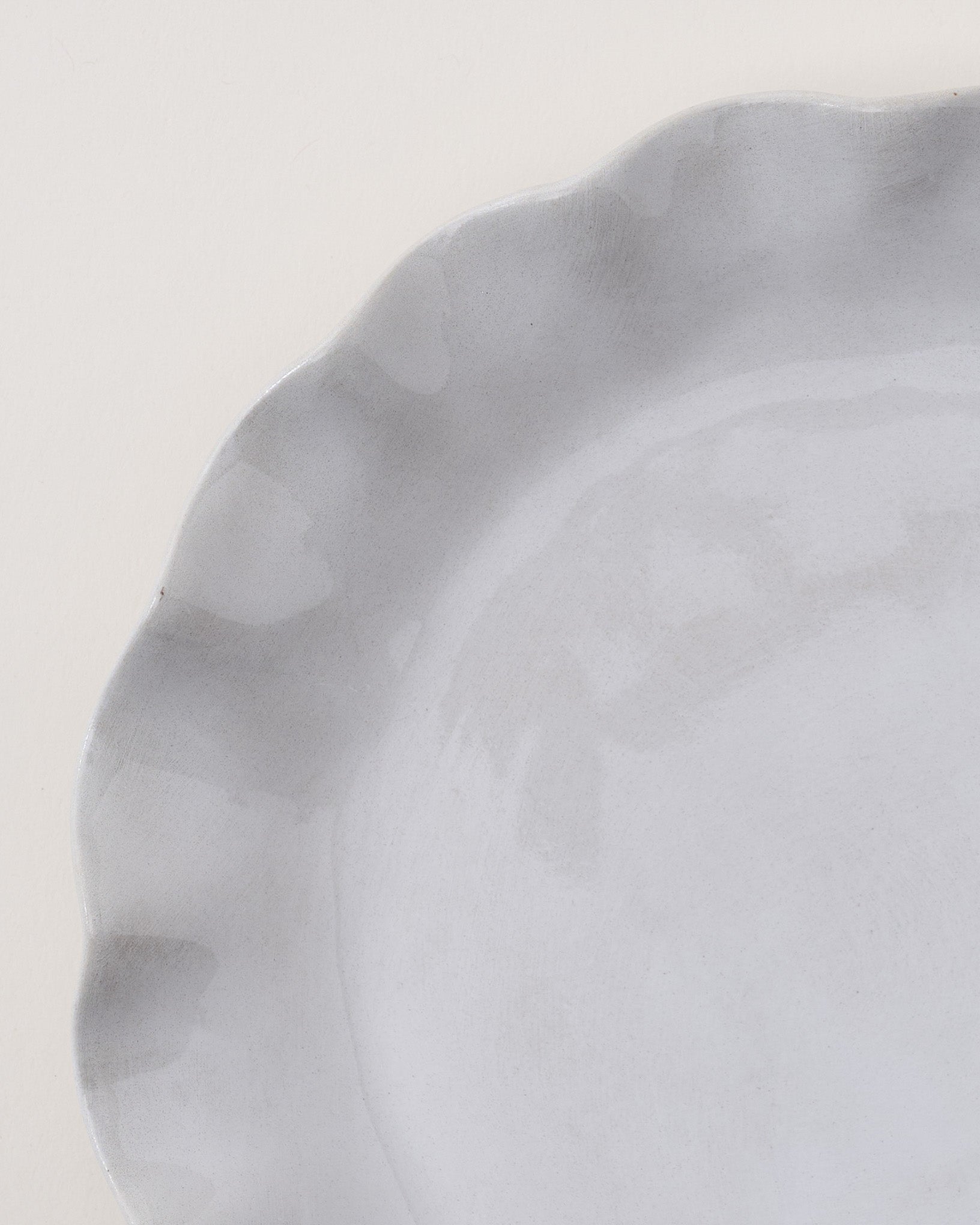 Cream Organic Ruffle Edge Plate - Image 8