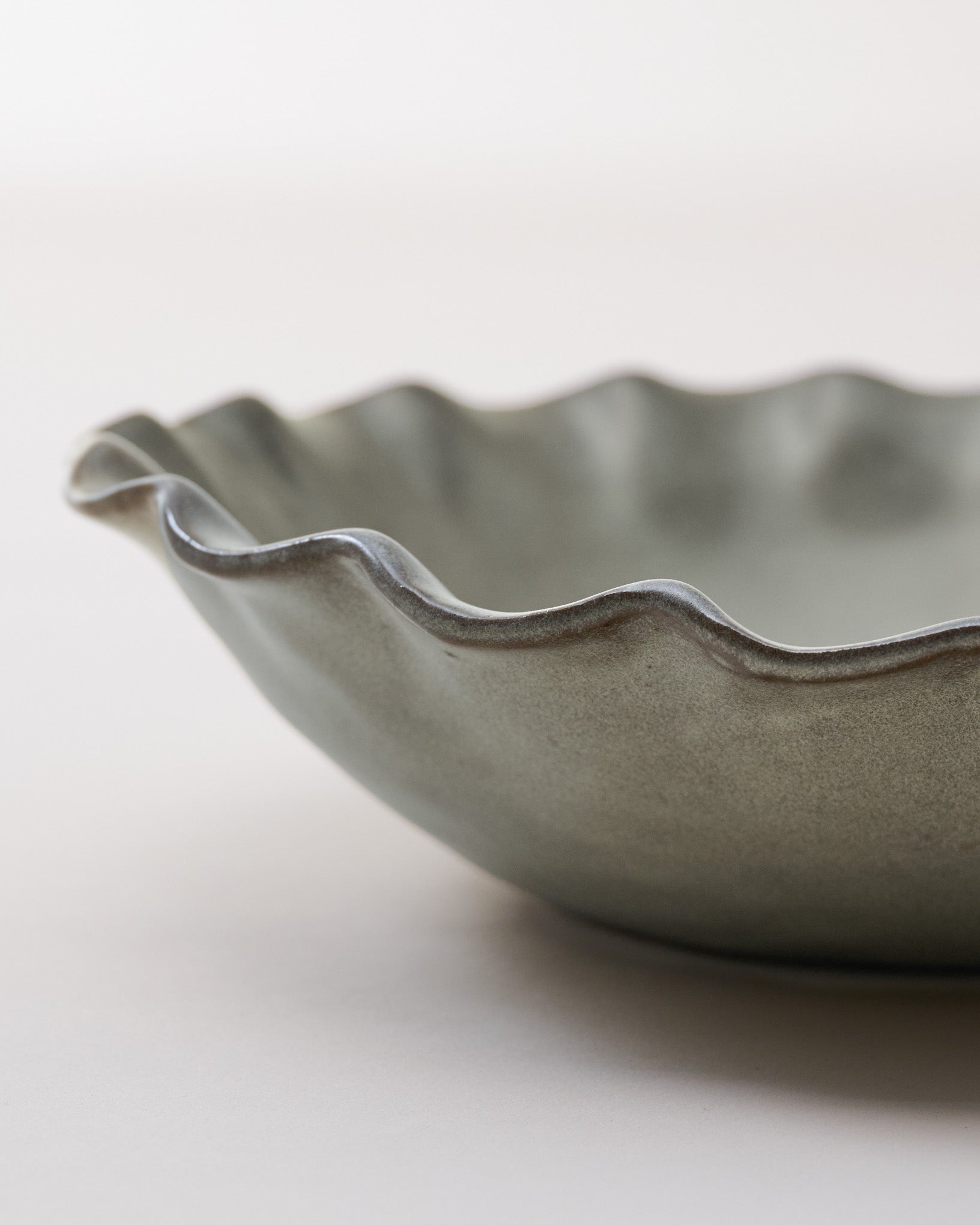 Green Organic Ruffle Edge Cereal Bowl - Image 3