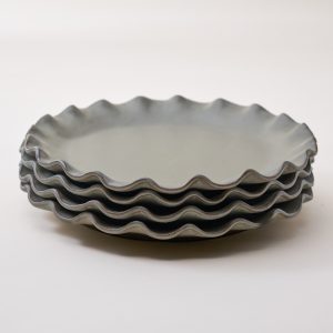 Green Organic Ruffle Edge Plate