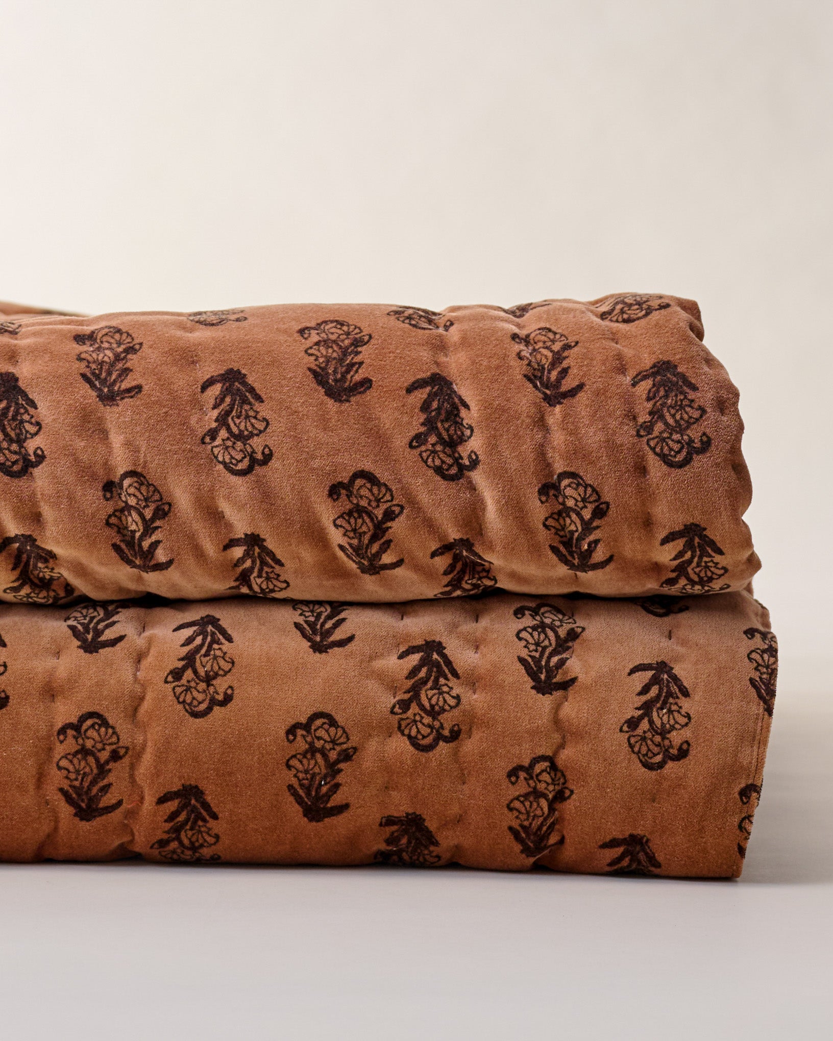 Aster Block Print Velvet Quilt - Image 2