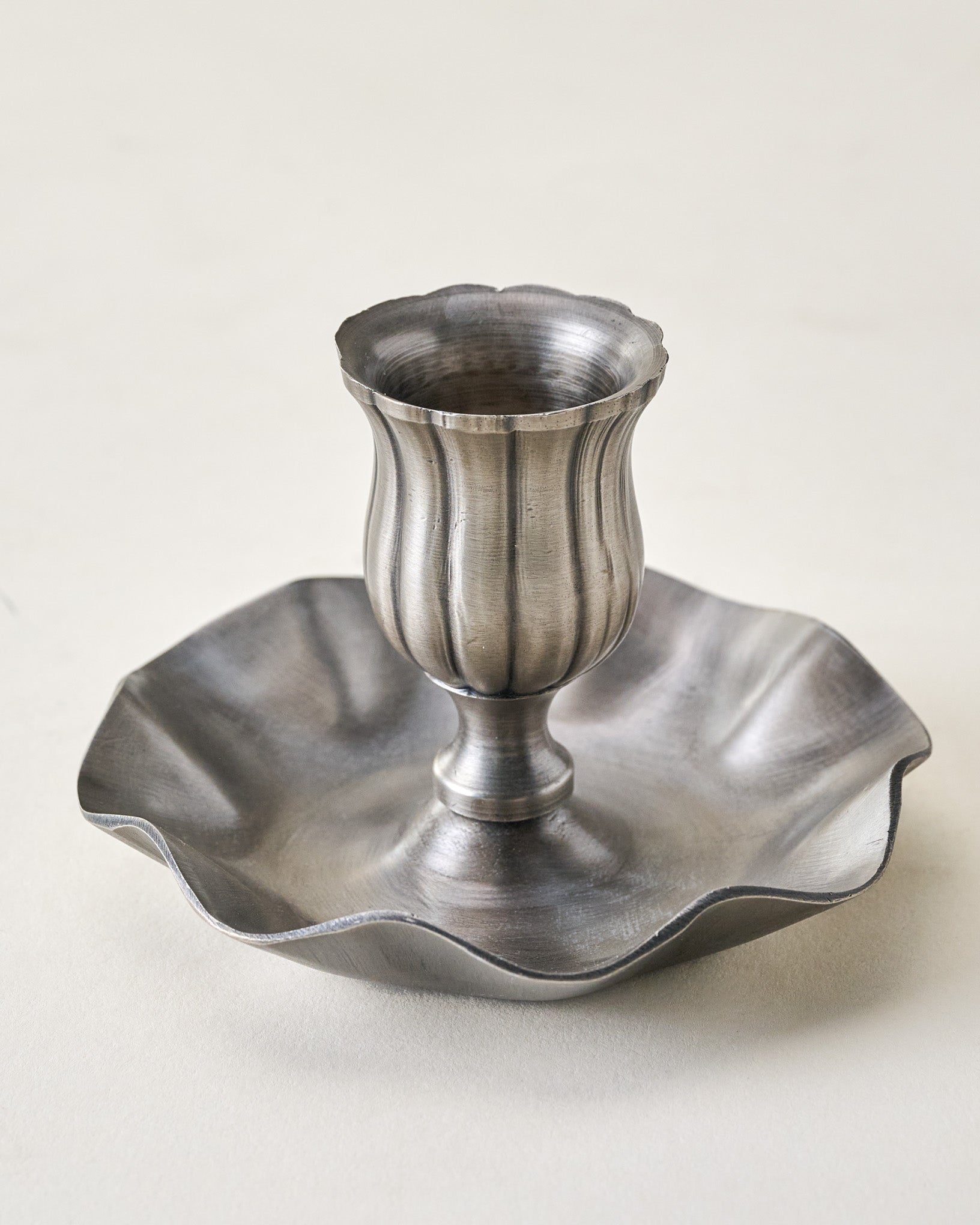 Ruffle Taper Holder - Image 5