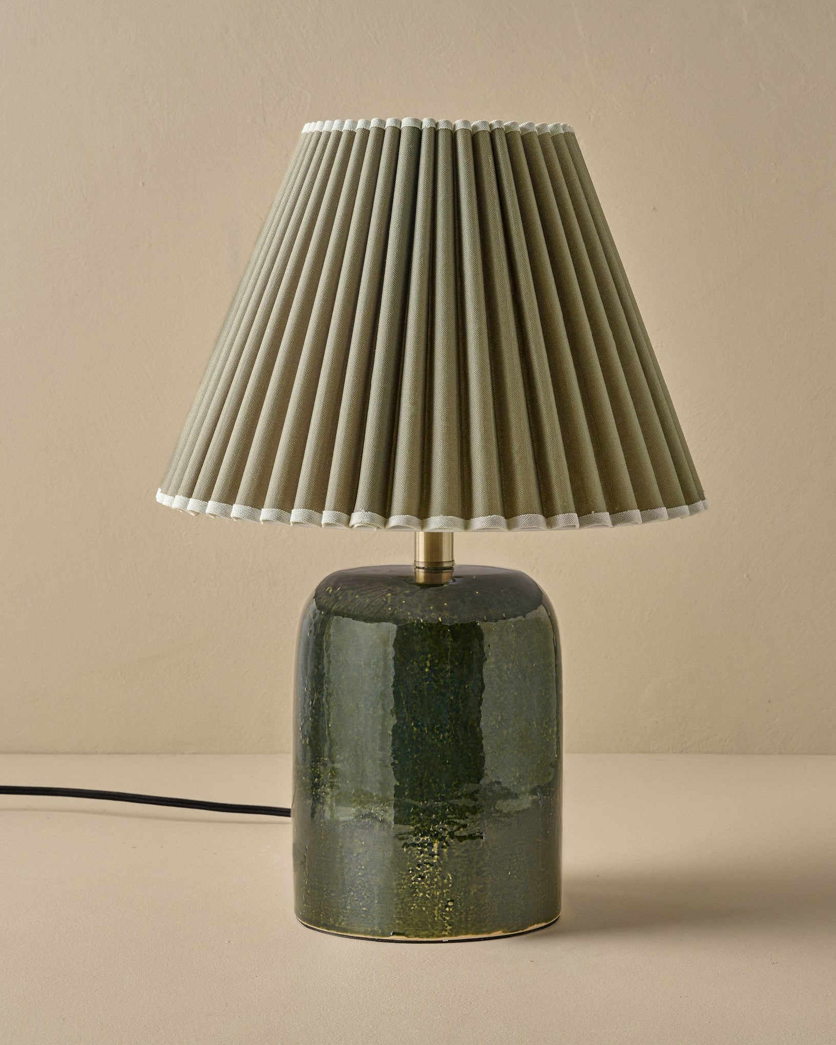 Farrah Table Lamp - Textured Green - Image 12