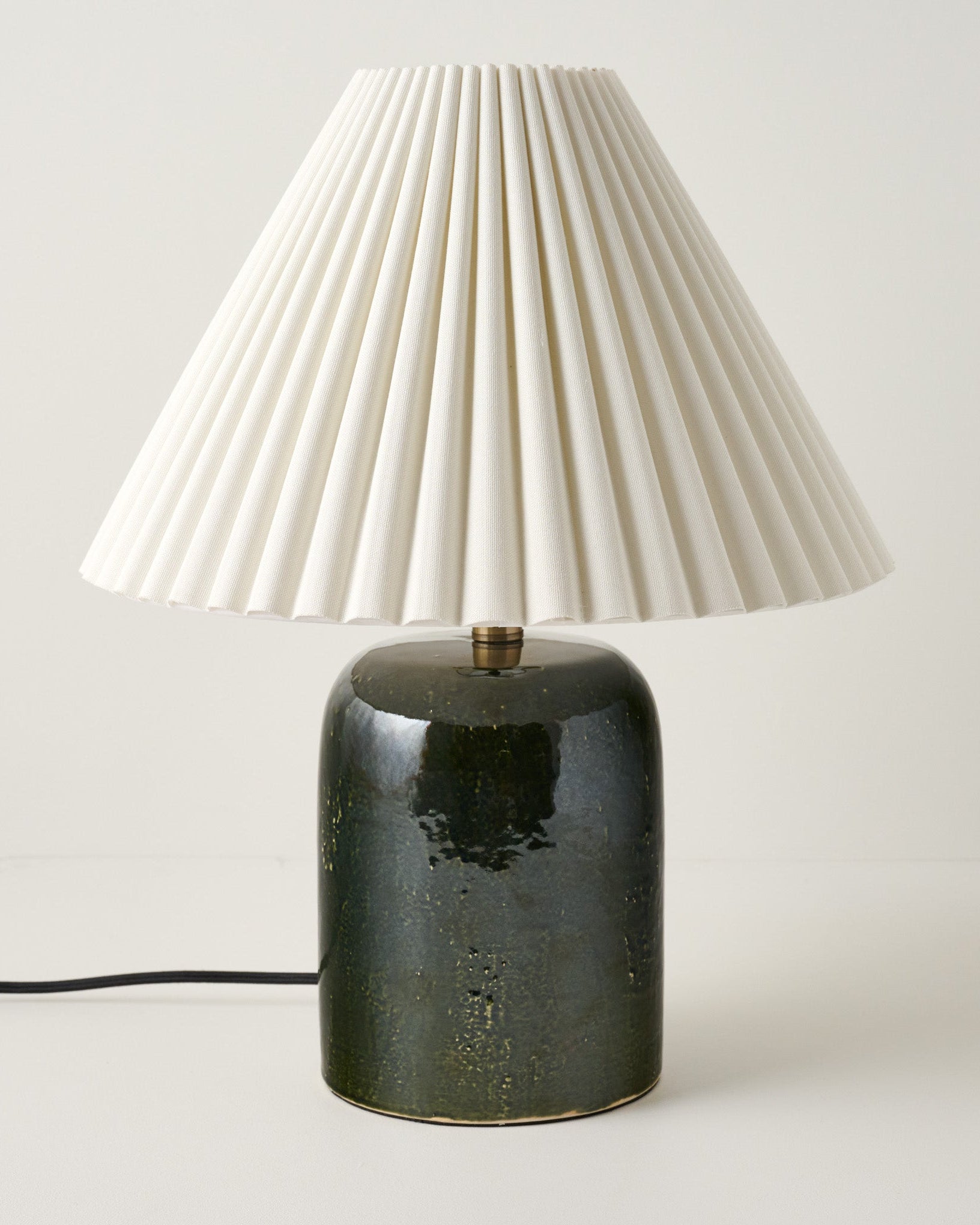 Farrah Table Lamp - Textured Green - Image 5