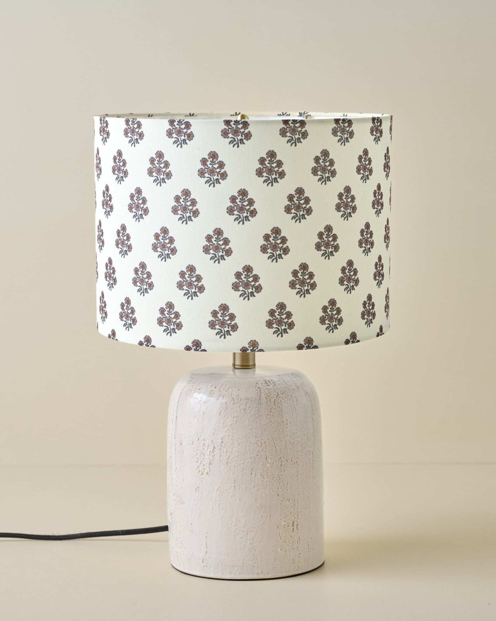 Farrah Table Lamp - Textured Cream - Image 3