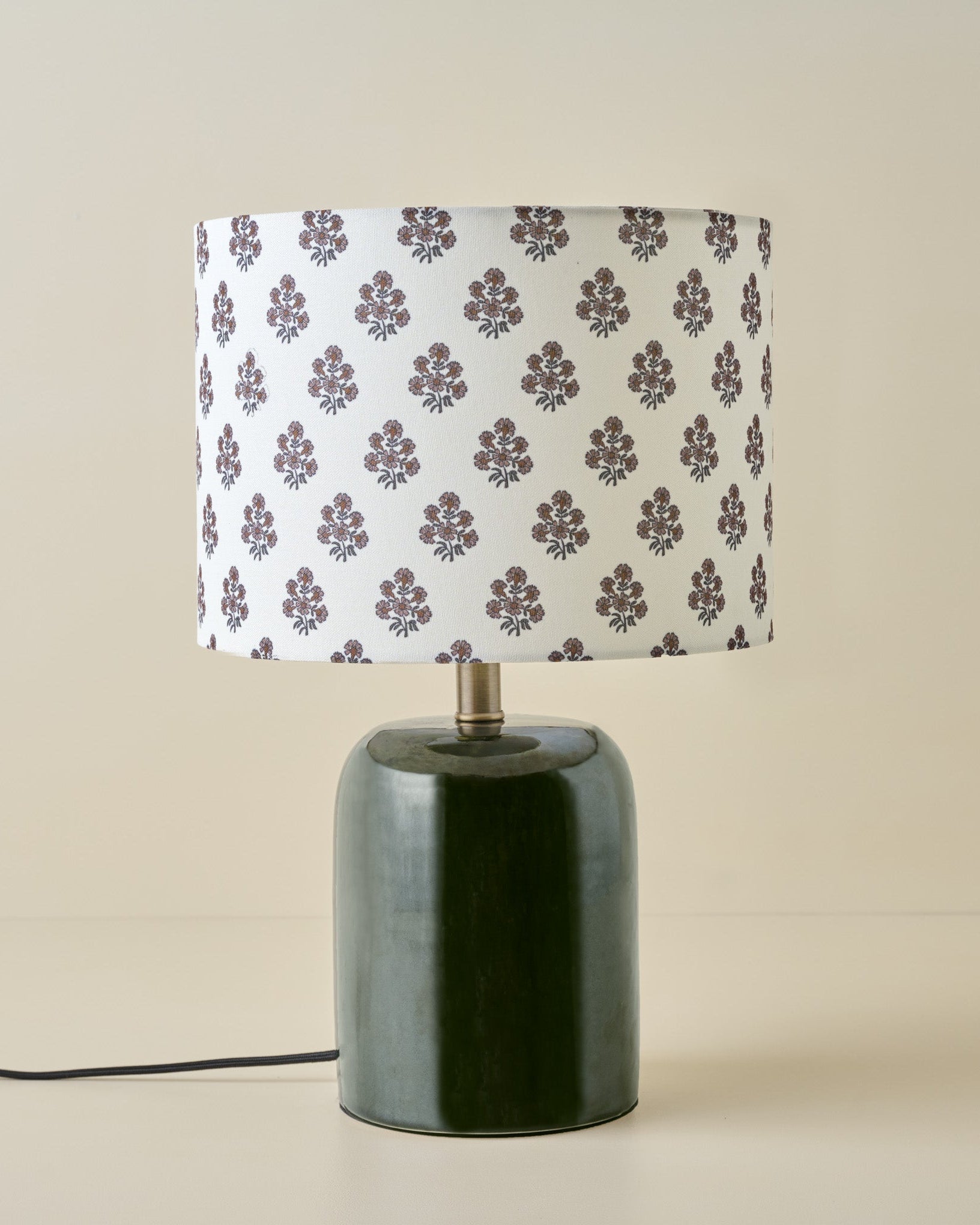 Farrah Table Lamp - Textured Green - Image 4