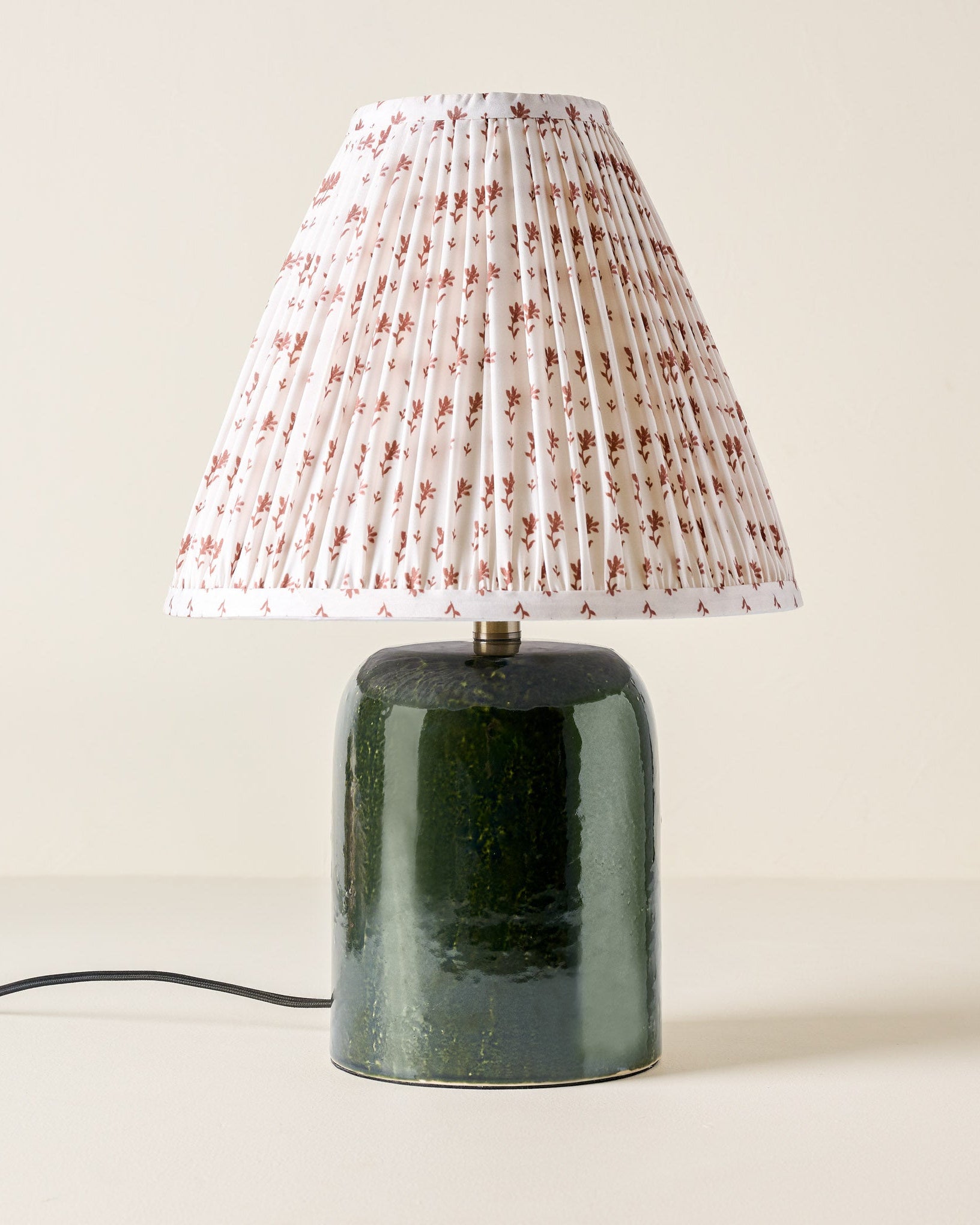 Farrah Table Lamp - Textured Green - Image 14