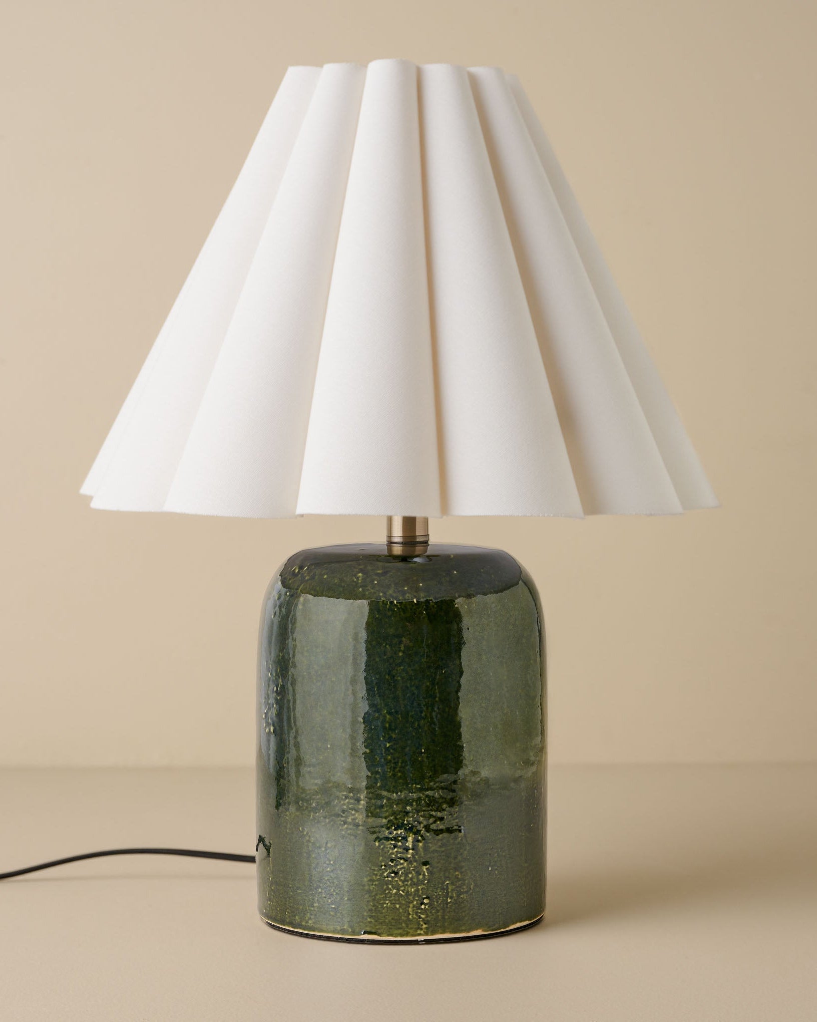 Farrah Table Lamp - Textured Green - Image 10