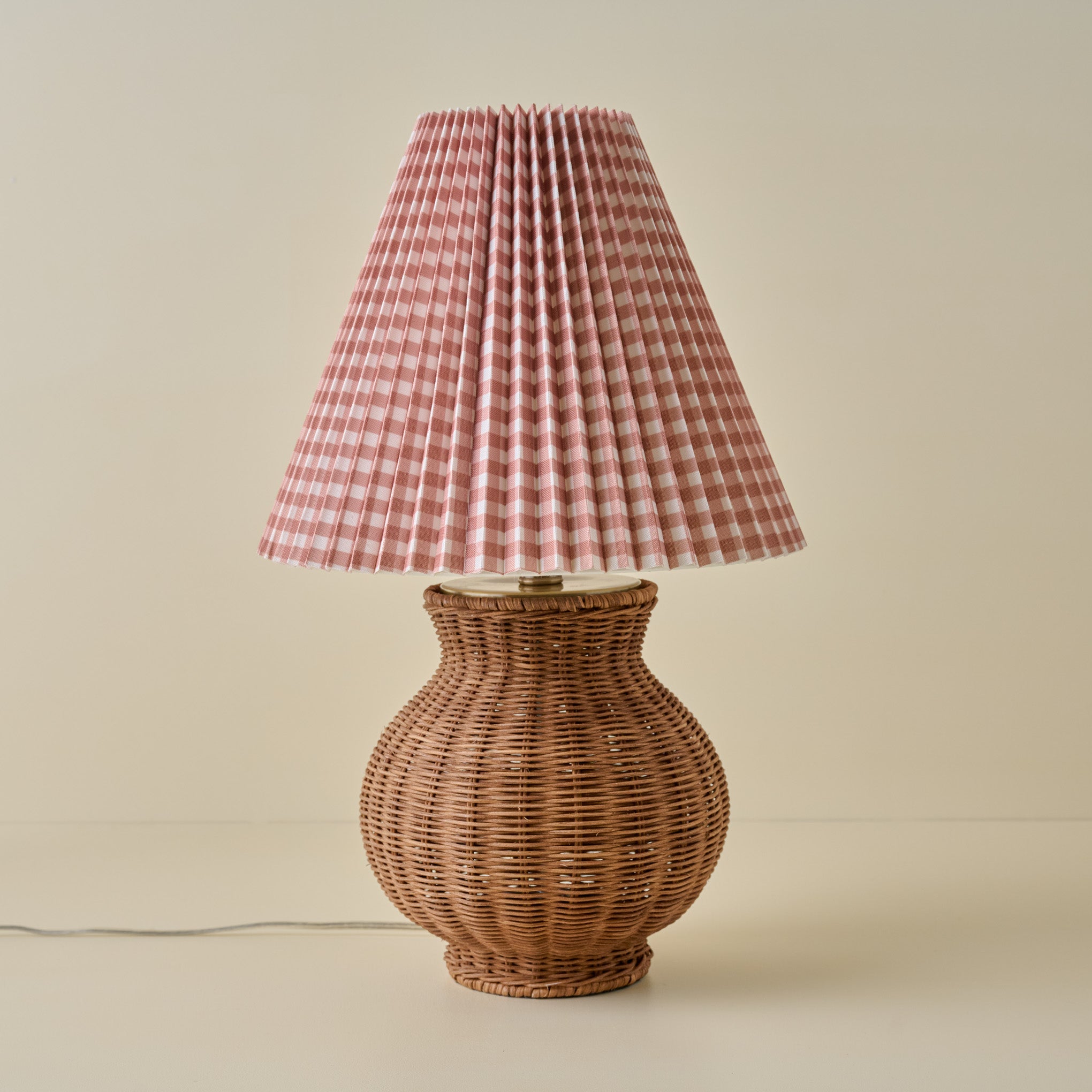 Cassie Rattan Table Lamp - Image 8
