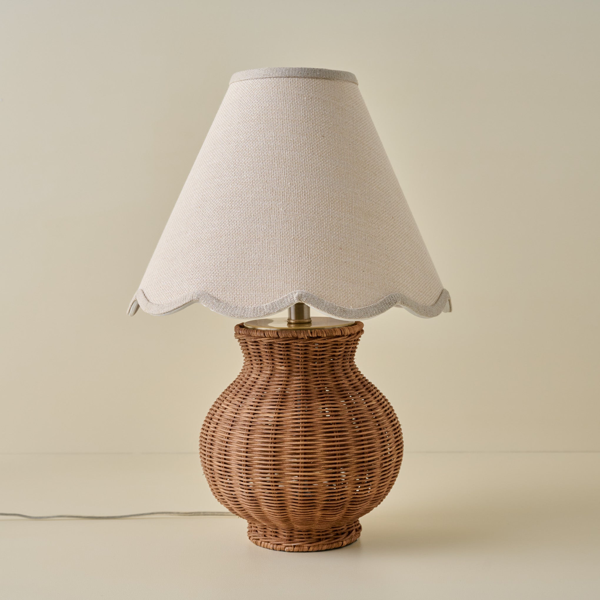 Cassie Rattan Table Lamp - Image 16
