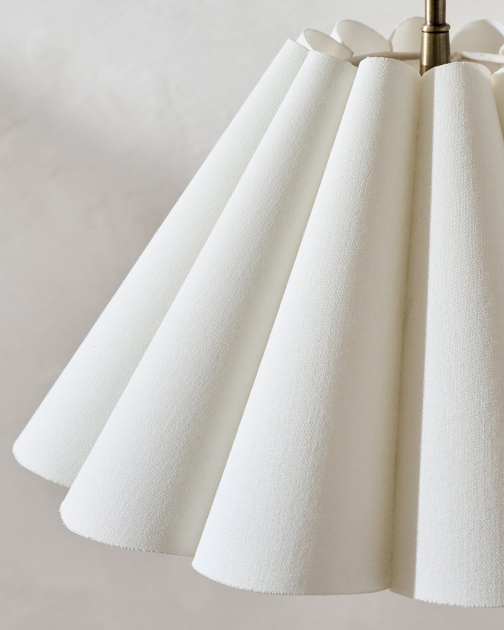 Odette Linen Scallop Swivel Plug-In Sconce - Image 3