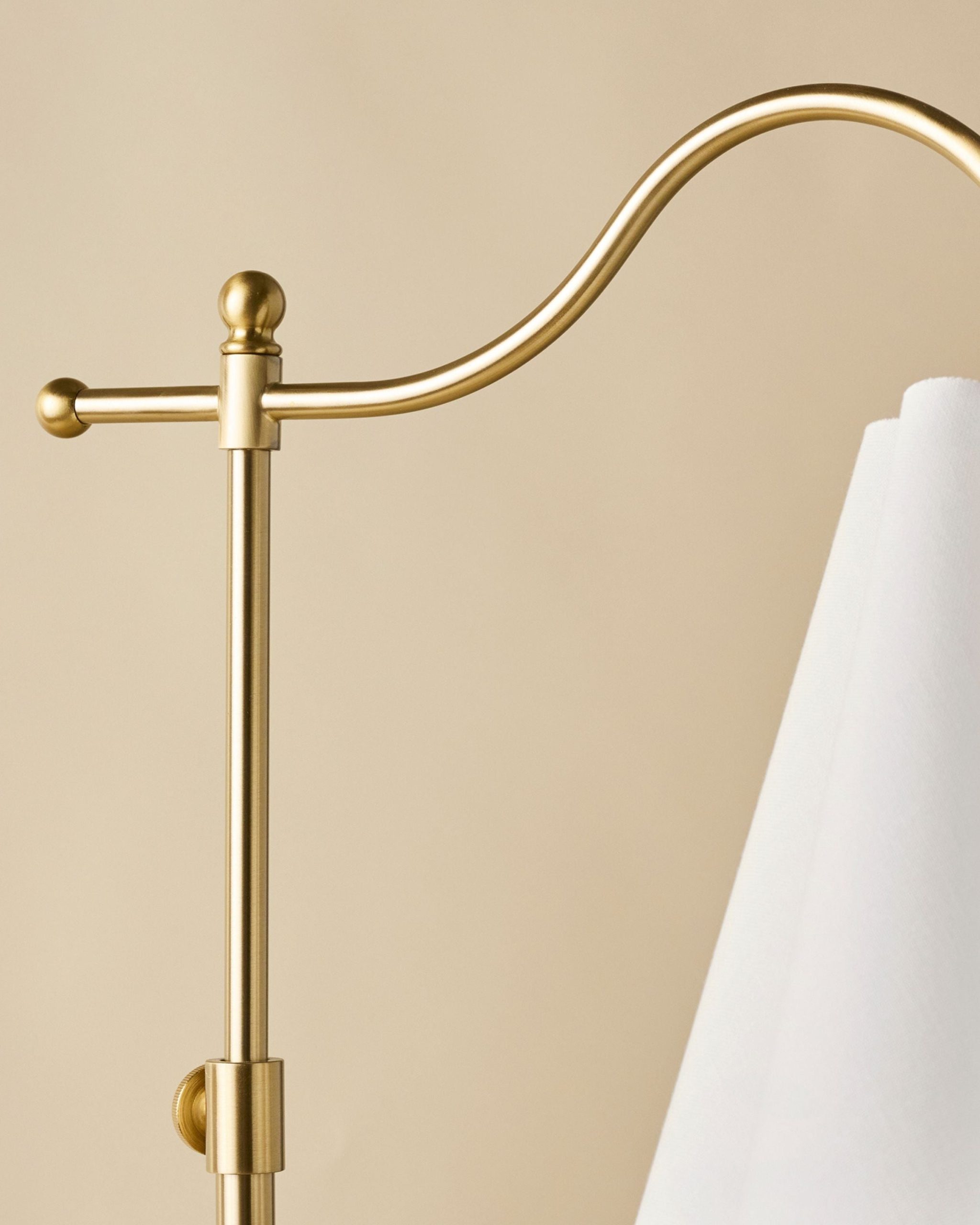 Odette Linen Scallop Floor Lamp - Image 3