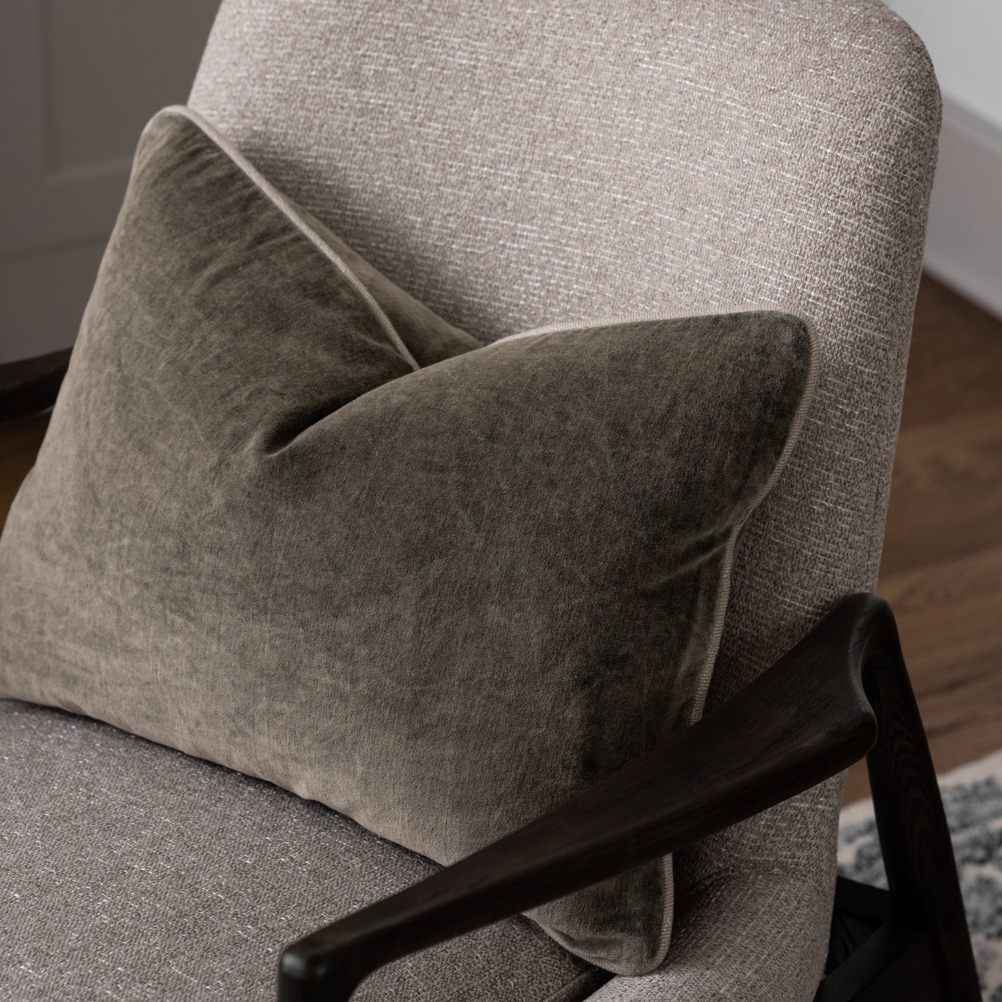 Heirloom Velvet Lumbar Pillow - Image 14